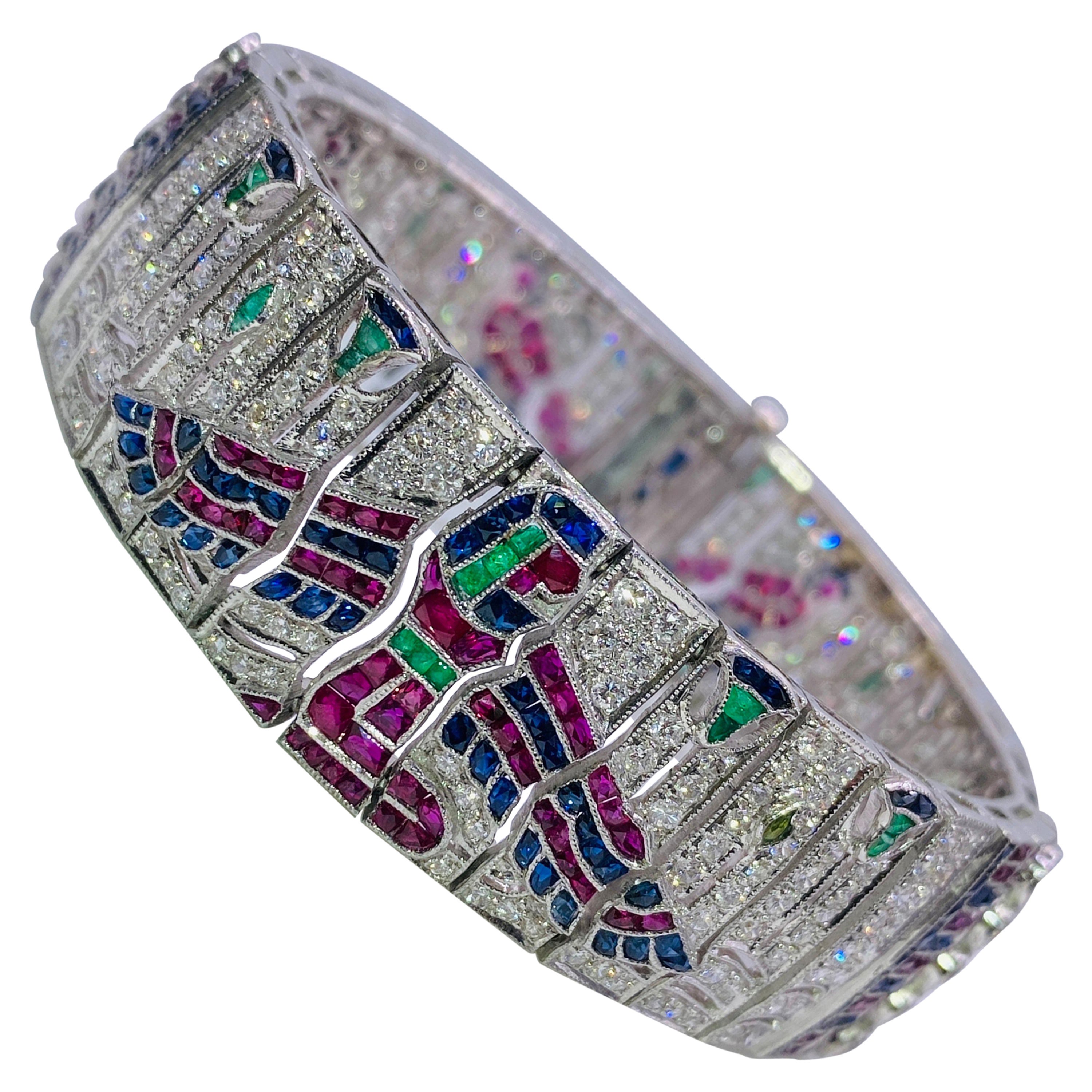 Ägyptisches Armband aus Platin mit Diamant, Rubin, Saphir und Smaragd im Art déco-Stil