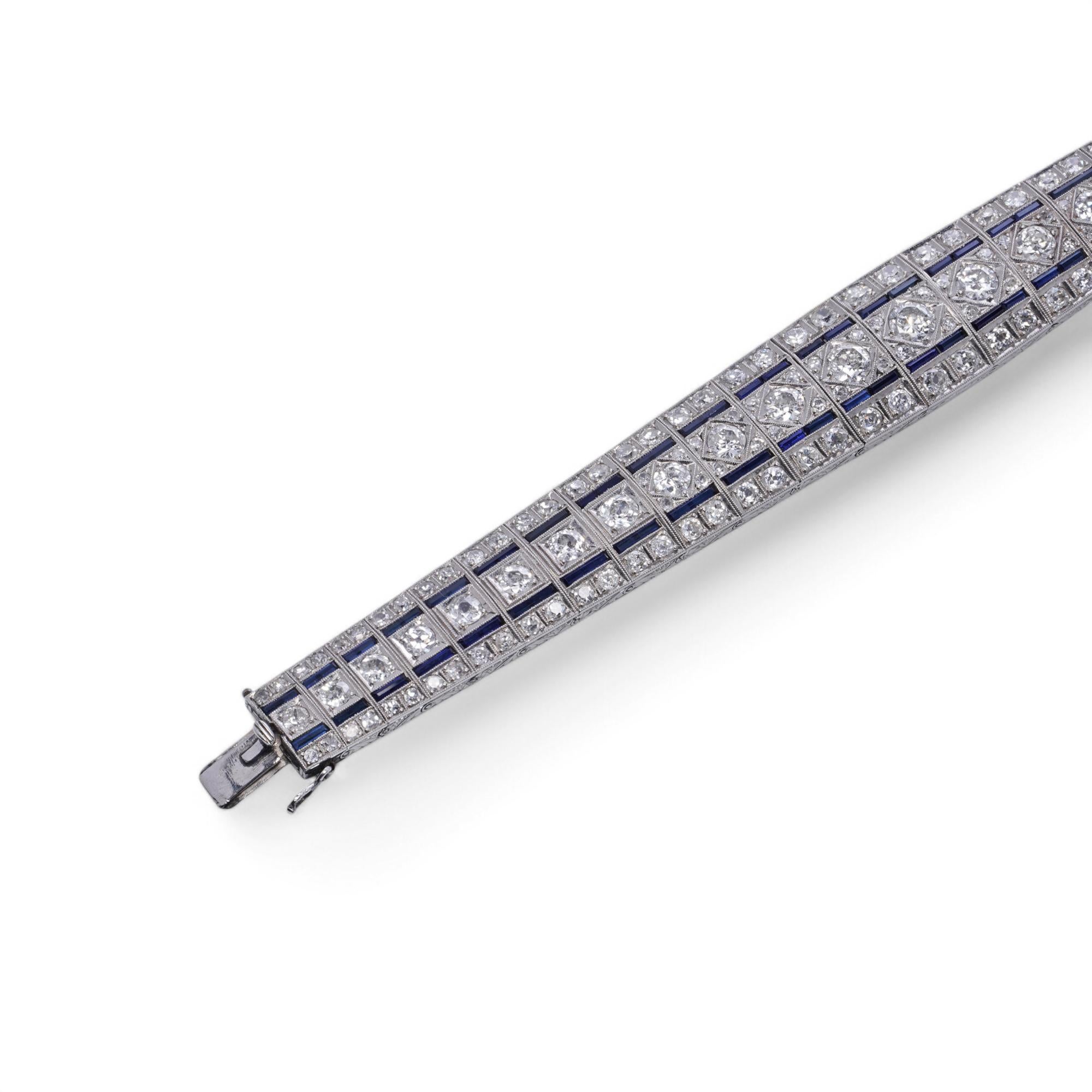 Art Deco Platinum Diamond & Sapphire Bracelet In Good Condition For Sale In Braintree, GB