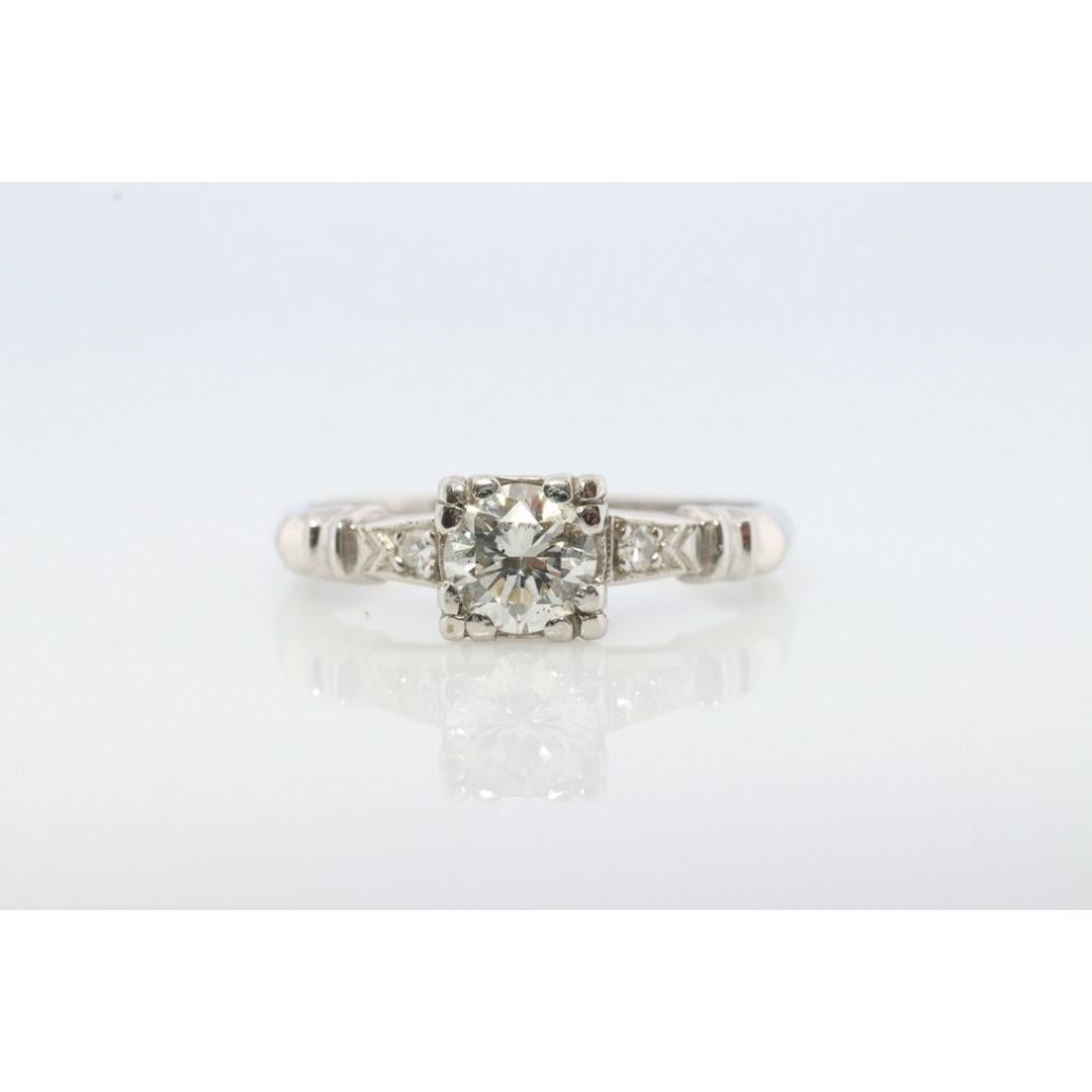 Art Deco PLATINUM Diamond Solitaire Ring. Platinum diamond Square setting For Sale 5