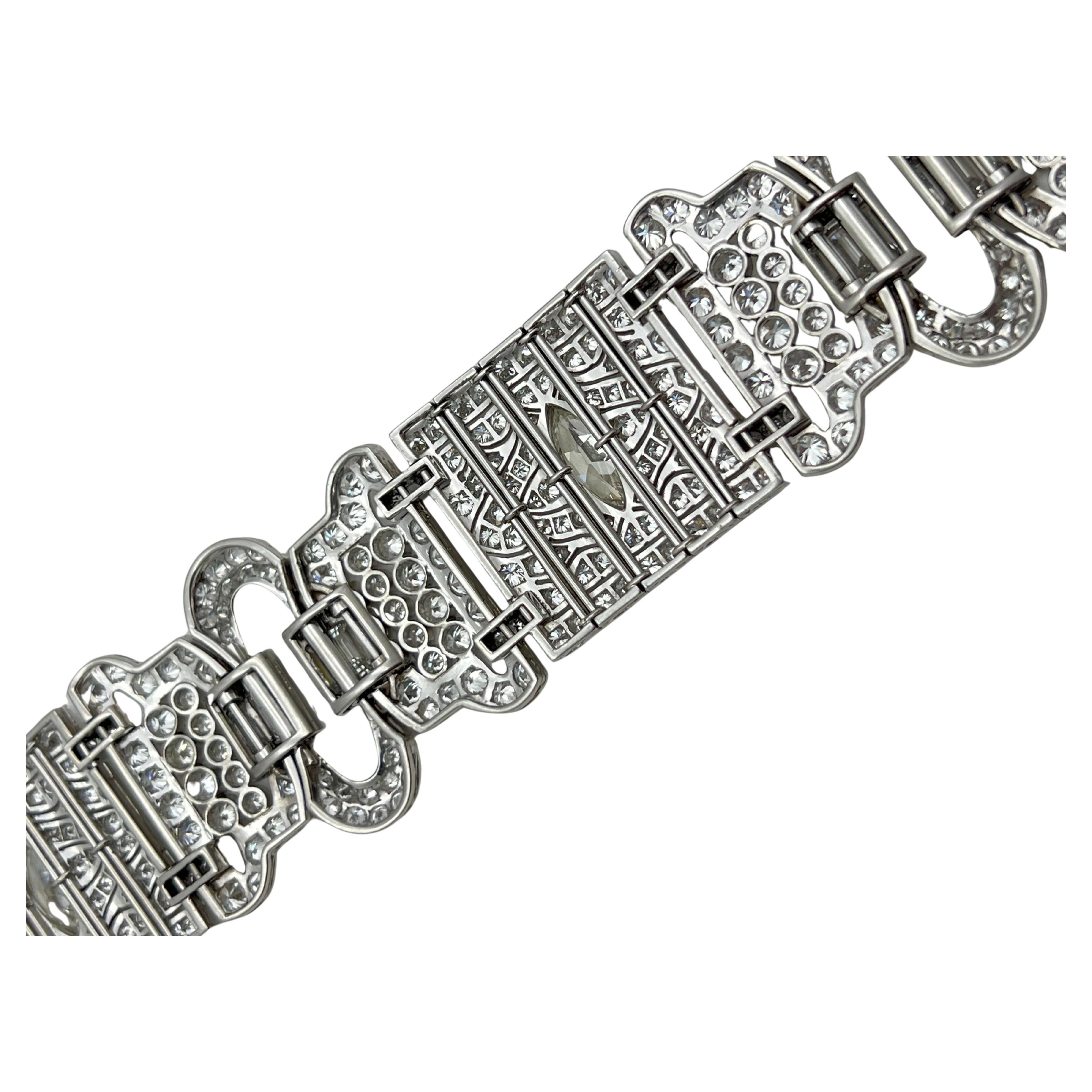 Pulsera Art Déco Platino Diamante Panel Ancho en venta 4