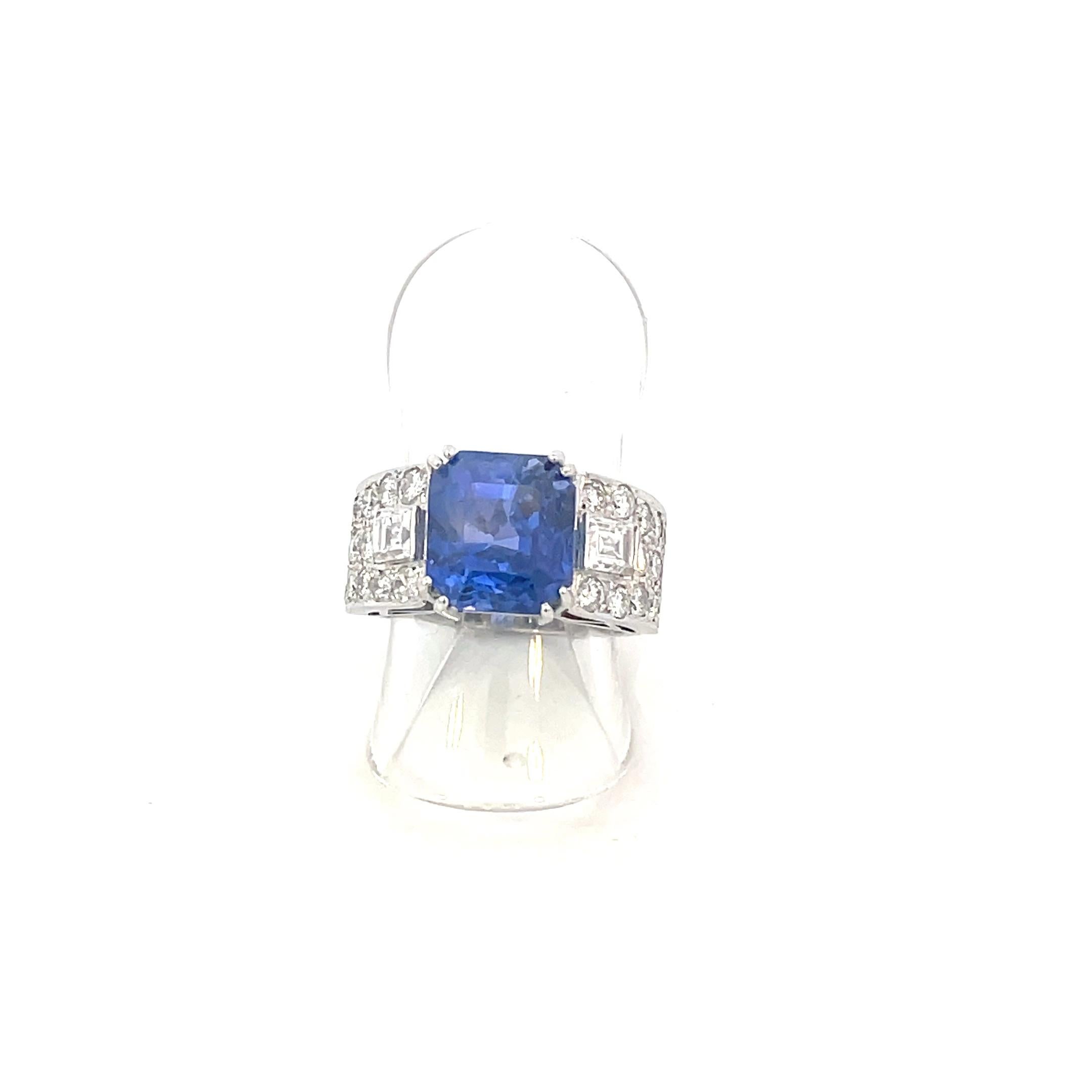 Art Deco Platinum Diamonds Ceylon no heat Sapphire Ring 7.36cts  For Sale 1