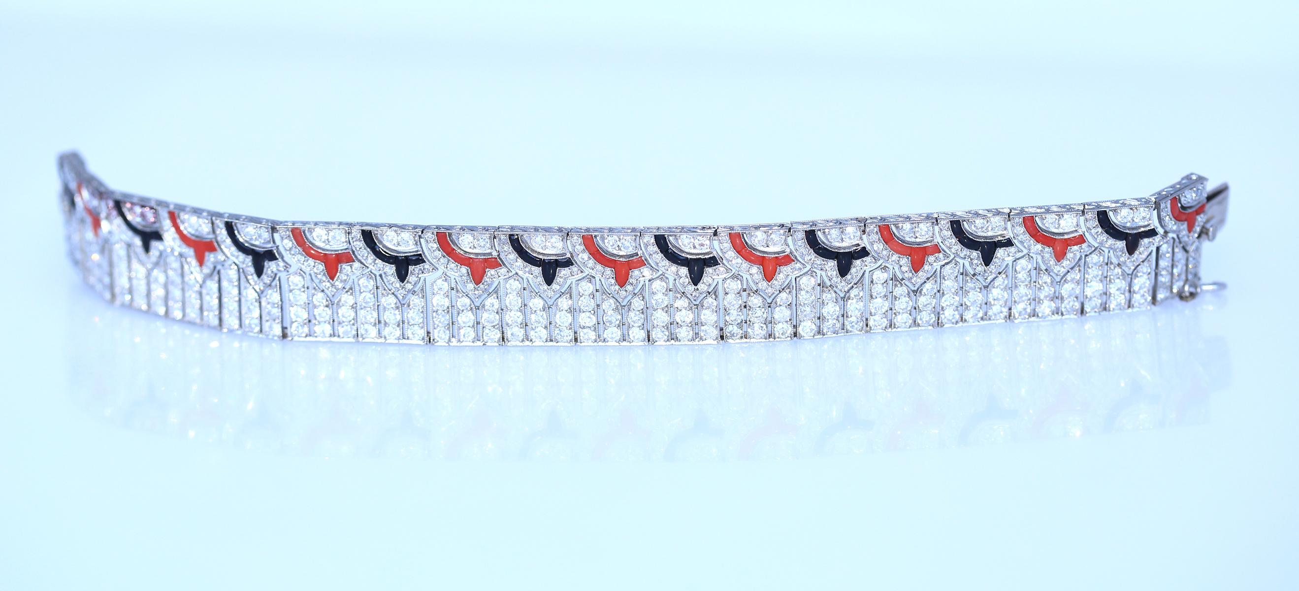 Bracelet à maillons Art déco en platine, diamants et onyx, 1925 Pour femmes en vente
