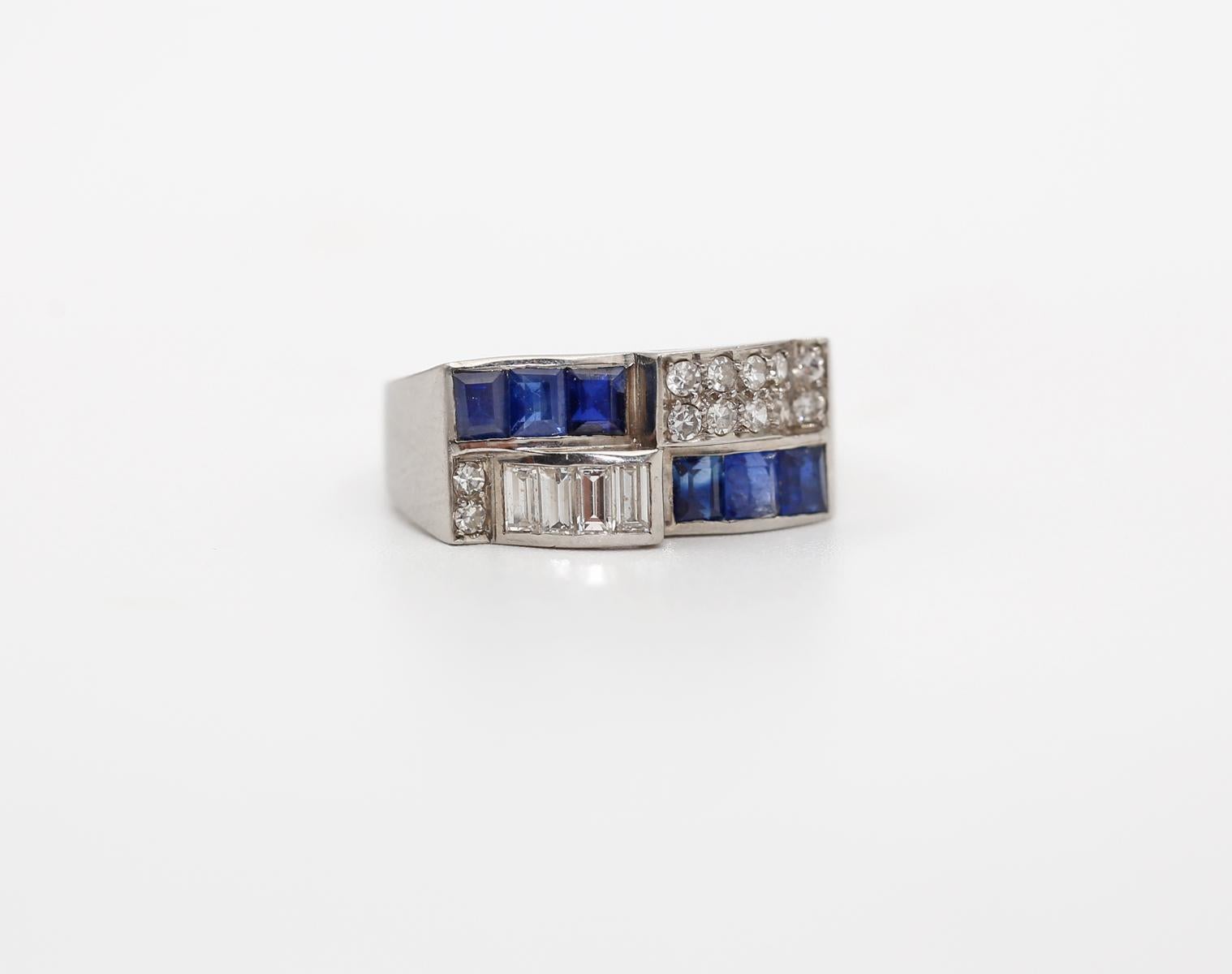 Women's Art Deco Platinum Diamonds Sapphires Ring, 1920