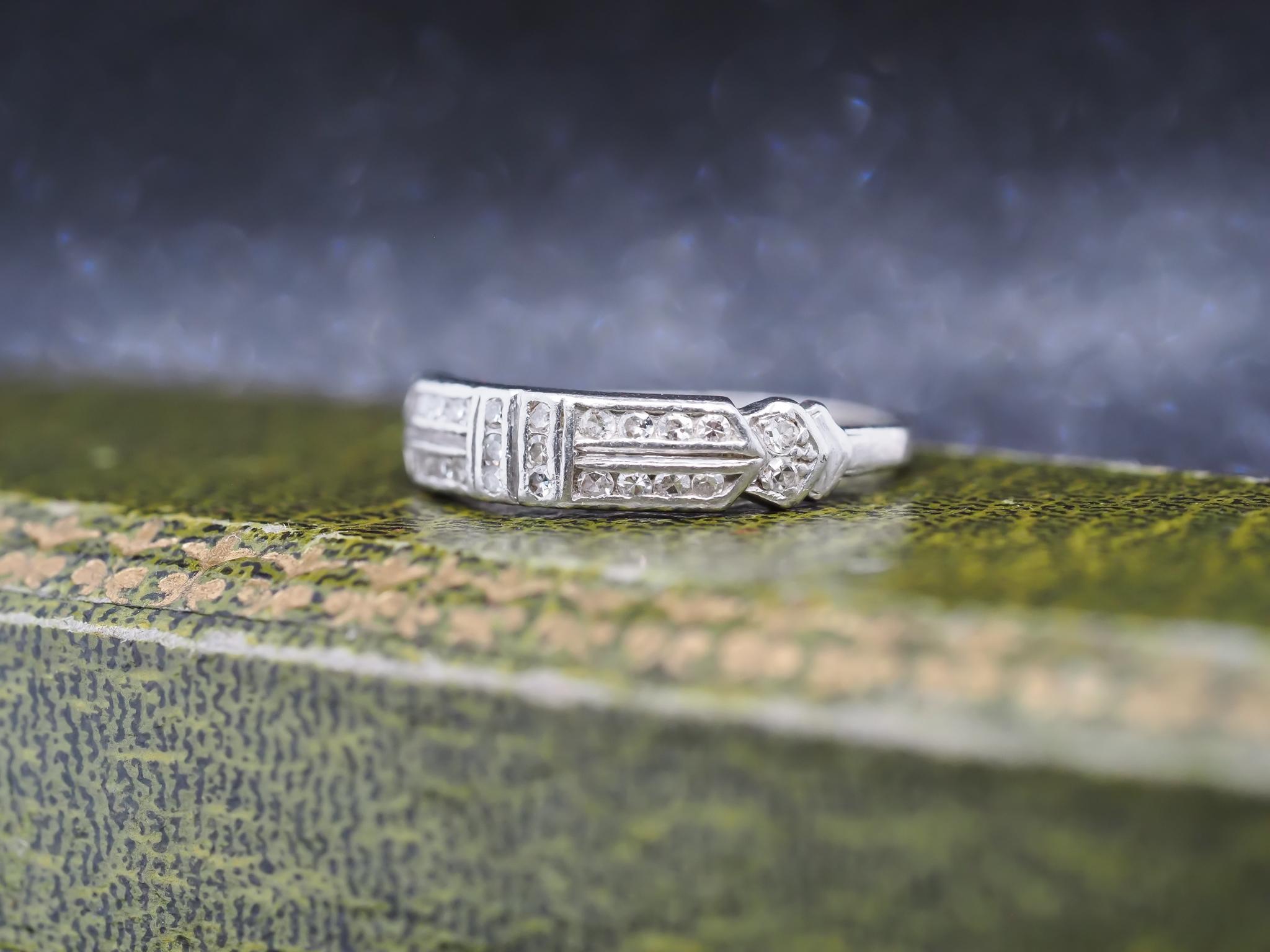 Single Cut Art Deco Platinum Double Row Wedding Band For Sale