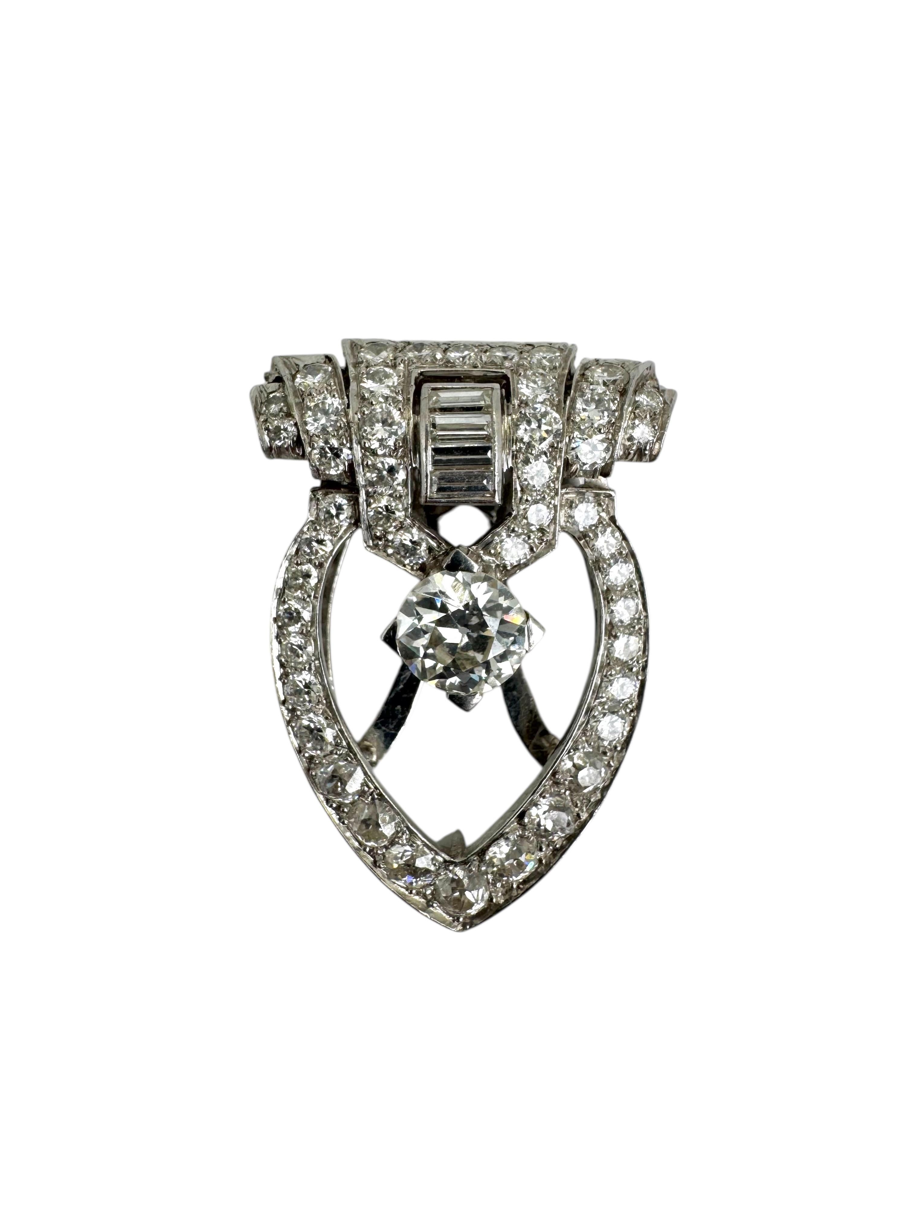 Fermaglio in platino Art Deco con diamante vecchio taglio europeo in sospensione In condizioni ottime in vendita a Great Neck Plaza, NY
