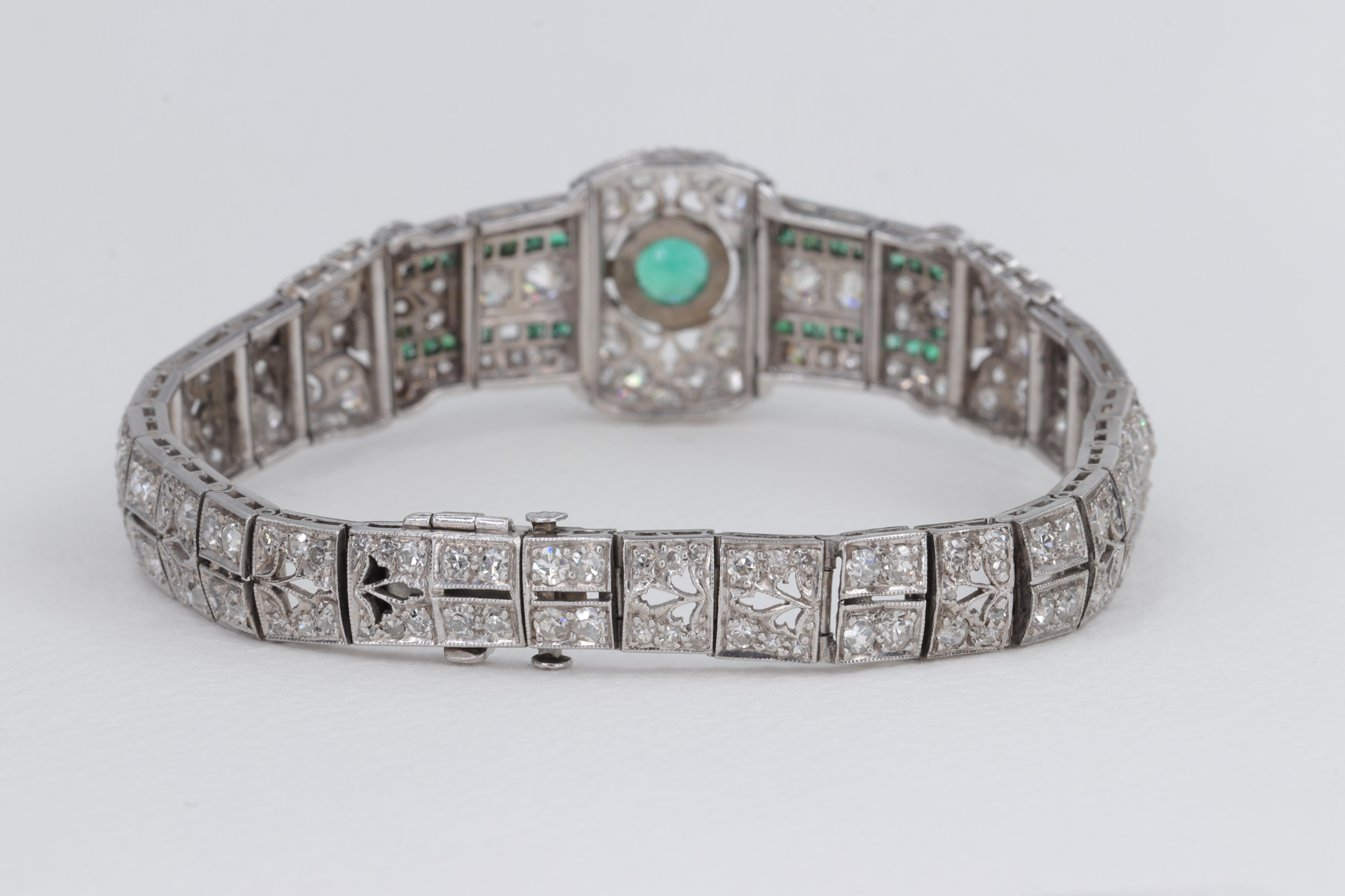 Antikes Art-Déco-Armband aus Platin, Smaragd und Diamant 3