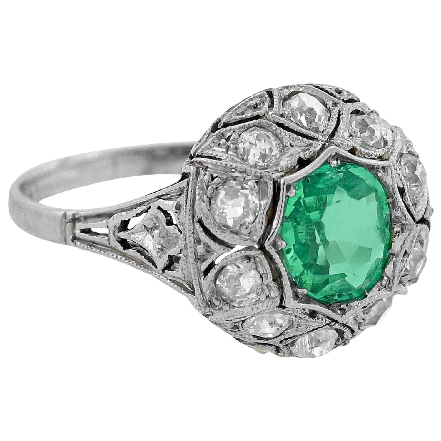 Art Deco Platinum Emerald and Diamond Ring 1 Carat Center