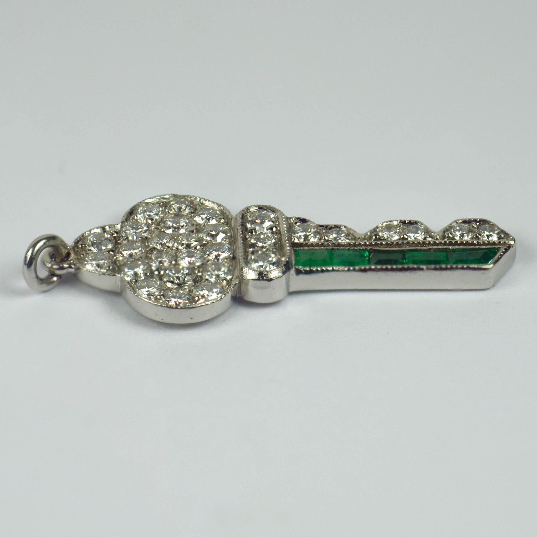 Art Deco Platinum Emerald Diamond Key Charm Pendant In Good Condition In London, GB