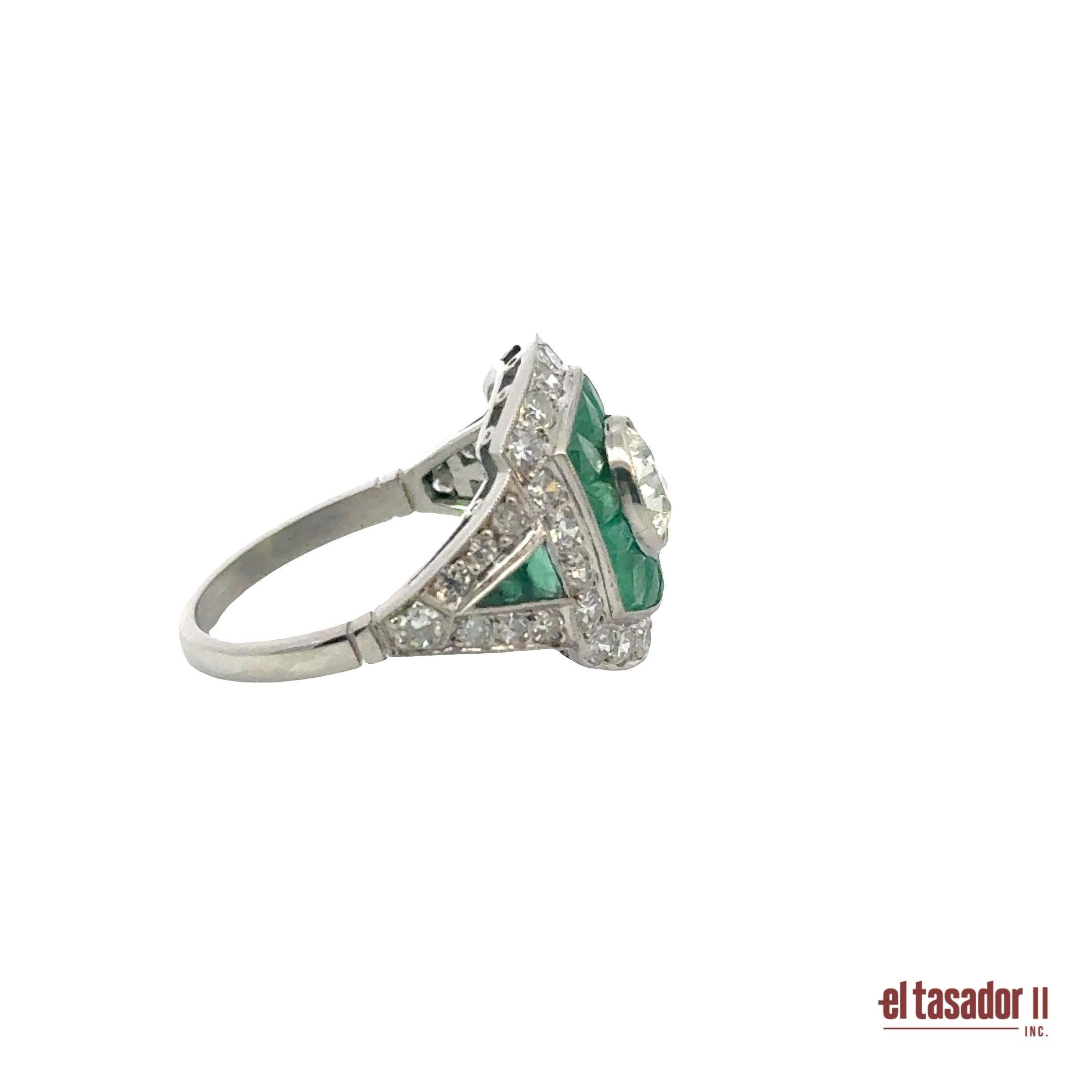 Art Deco Platin Smaragd & Diamant Ring (Art déco) im Angebot