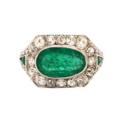 Art Deco Platinum Emerald Diamond Ring