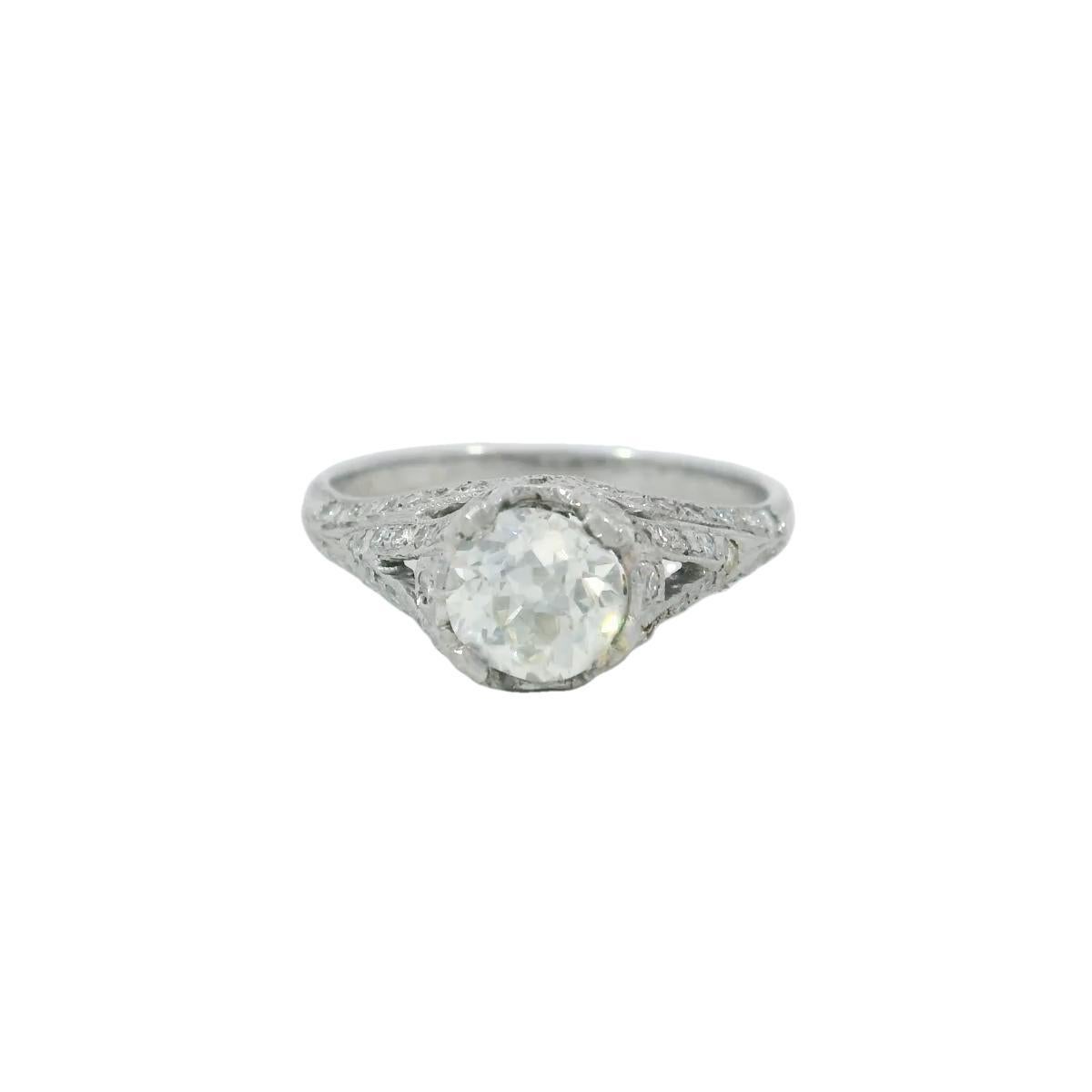 Taglio antico europeo Anello impilabile di fidanzamento in platino filigranato Art Deco con diamanti ~.82ctw in vendita
