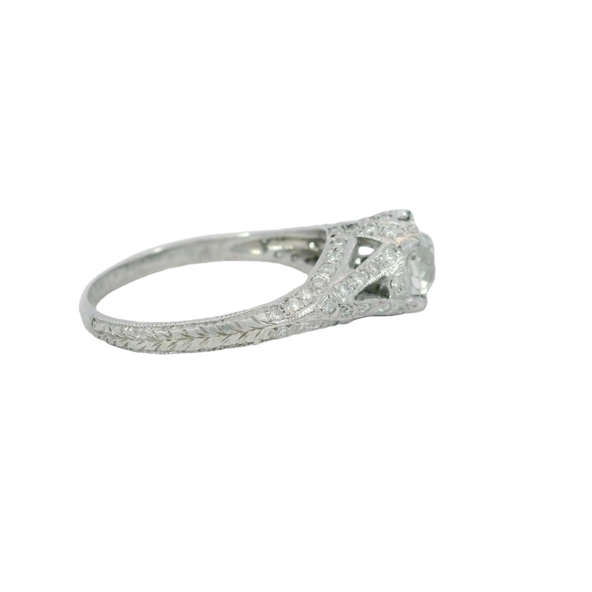 Anello impilabile di fidanzamento in platino filigranato Art Deco con diamanti ~.82ctw in vendita 1