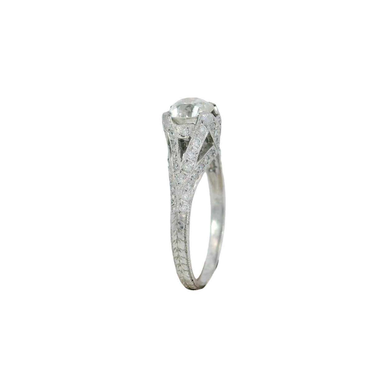 Anello impilabile di fidanzamento in platino filigranato Art Deco con diamanti ~.82ctw in vendita 3
