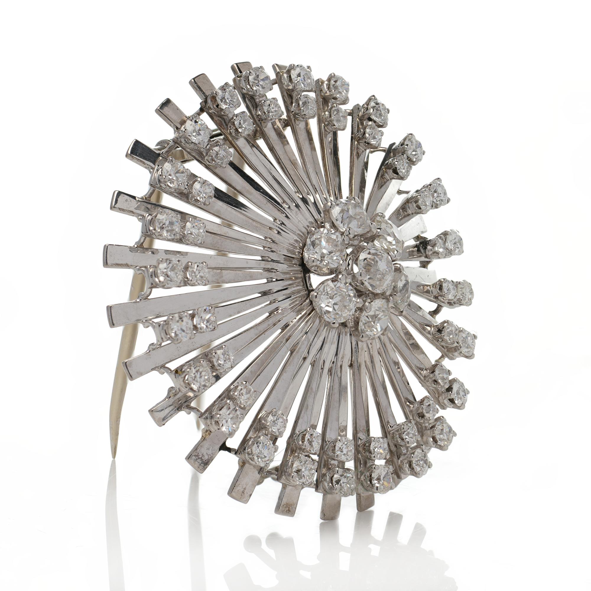 Art Deco Platinum Flower Burst Brooch Set with 3.33 CT Old-Cut Diamonds In Good Condition In Braintree, GB