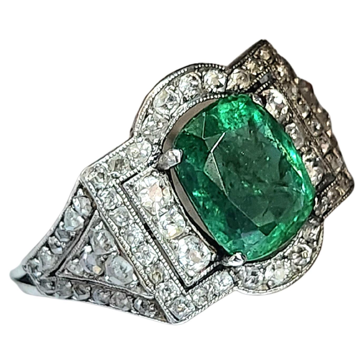 Art Deco Platinum French Emerald and Diamond Ring For Sale