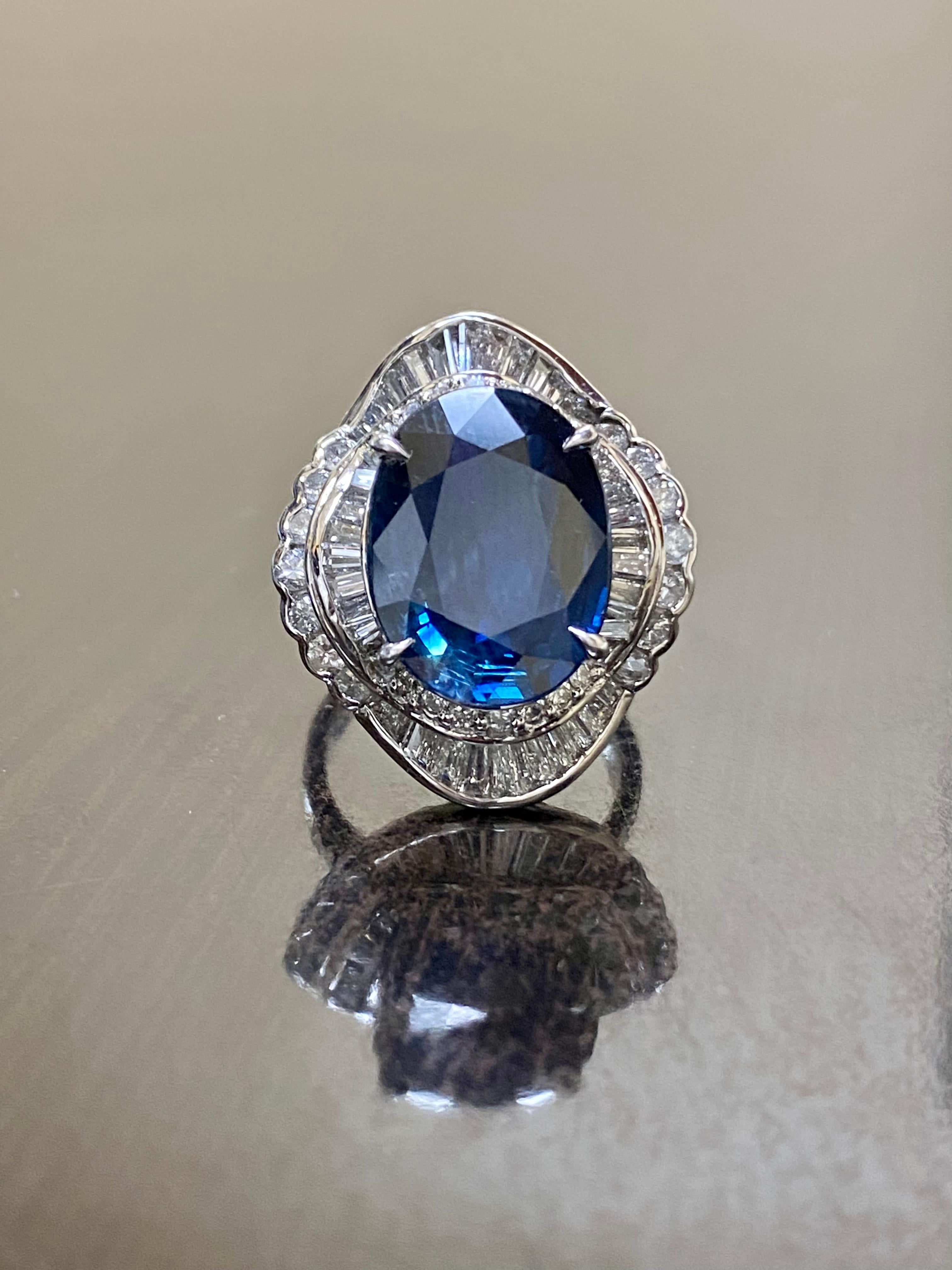 Art Deco Platinum GIA Certified 8.77 Carat Oval Blue Sapphire Ring For Sale 4