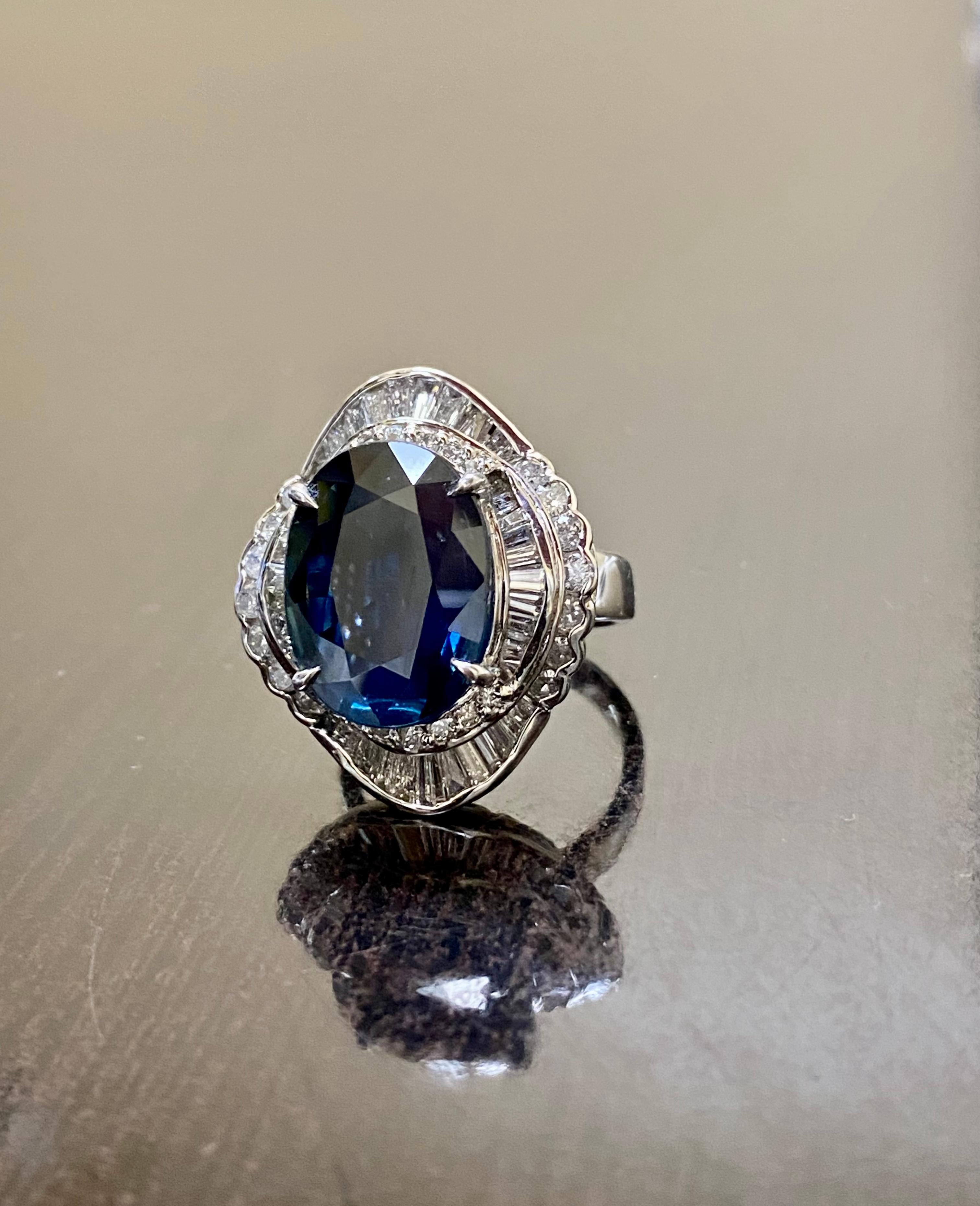 Art Deco Platinum GIA Certified 8.77 Carat Oval Blue Sapphire Ring For Sale 1
