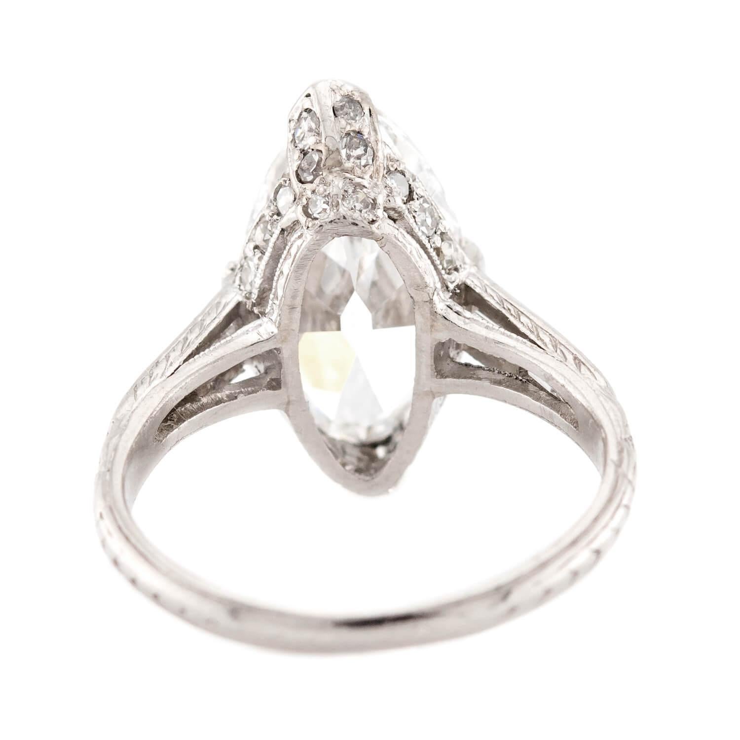 Bague de fiançailles Art déco en platine GIA avec diamant marquise 3,34ct Pour femmes en vente