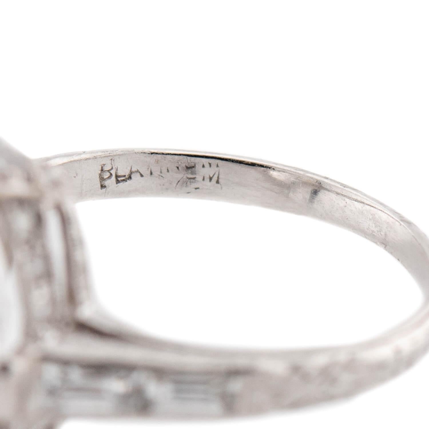 Bague de fiançailles Art déco en platine GIA avec diamant marquise 3,34ct en vente 1