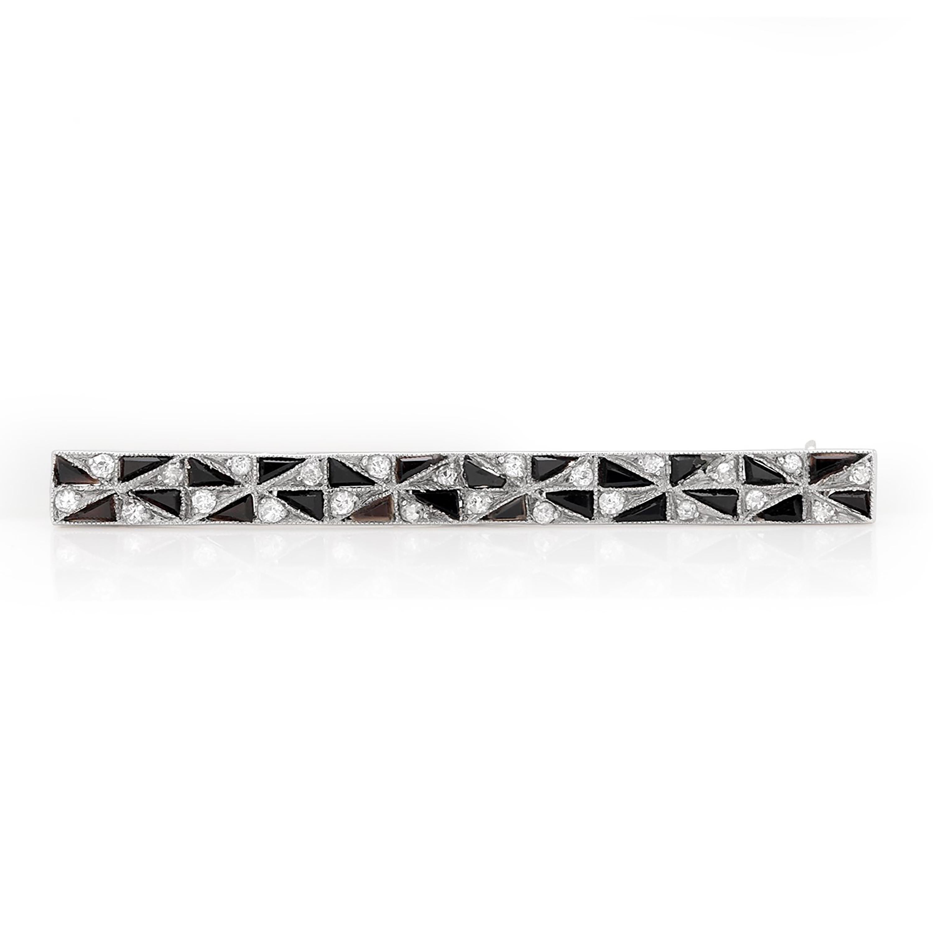 Art Deco Platin Gold Diamant 0,30 Karat Schwarzer Onyx 2.1 Zoll Brosche im Zustand „Gut“ im Angebot in New York, NY