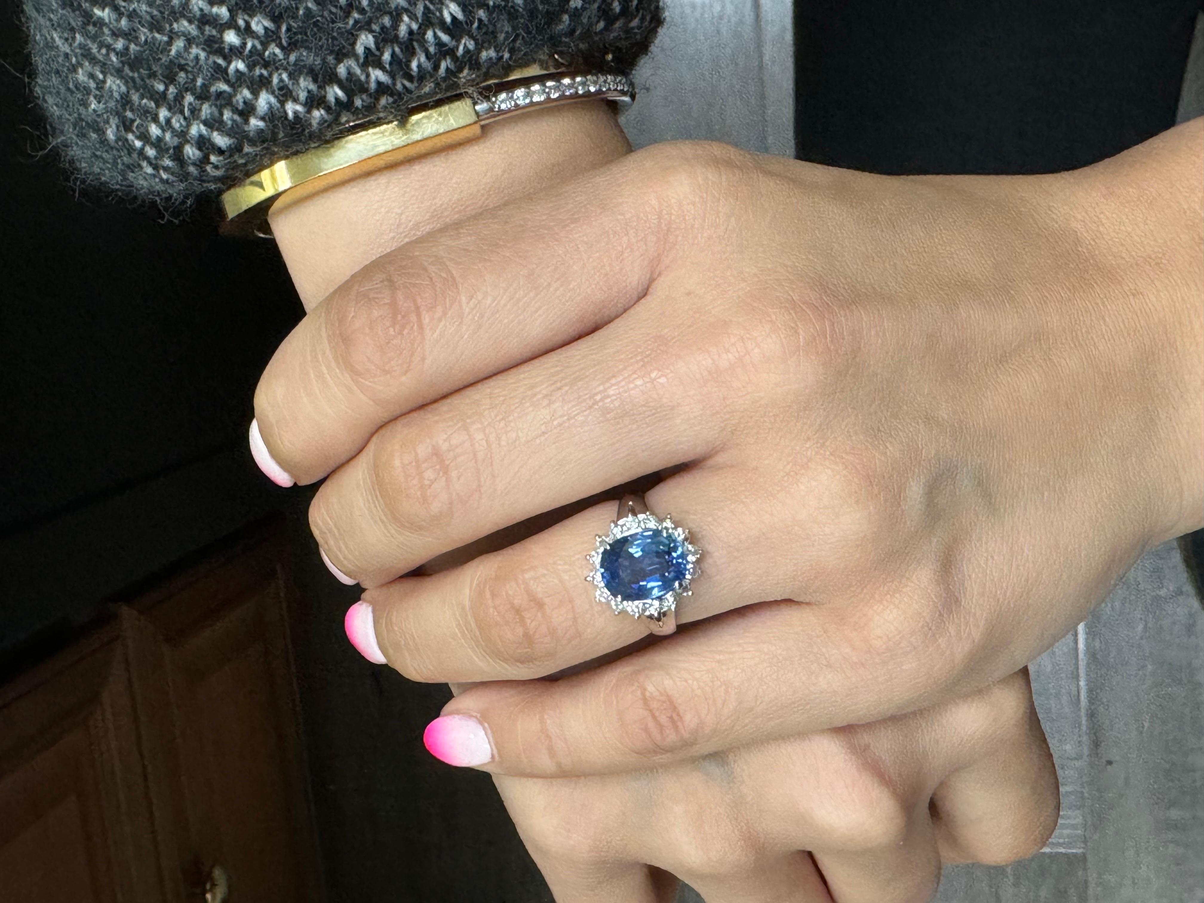 Art Deco Platinum Halo Diamond Oval 3.75 Carat Blue Sapphire Engagement Ring For Sale 8
