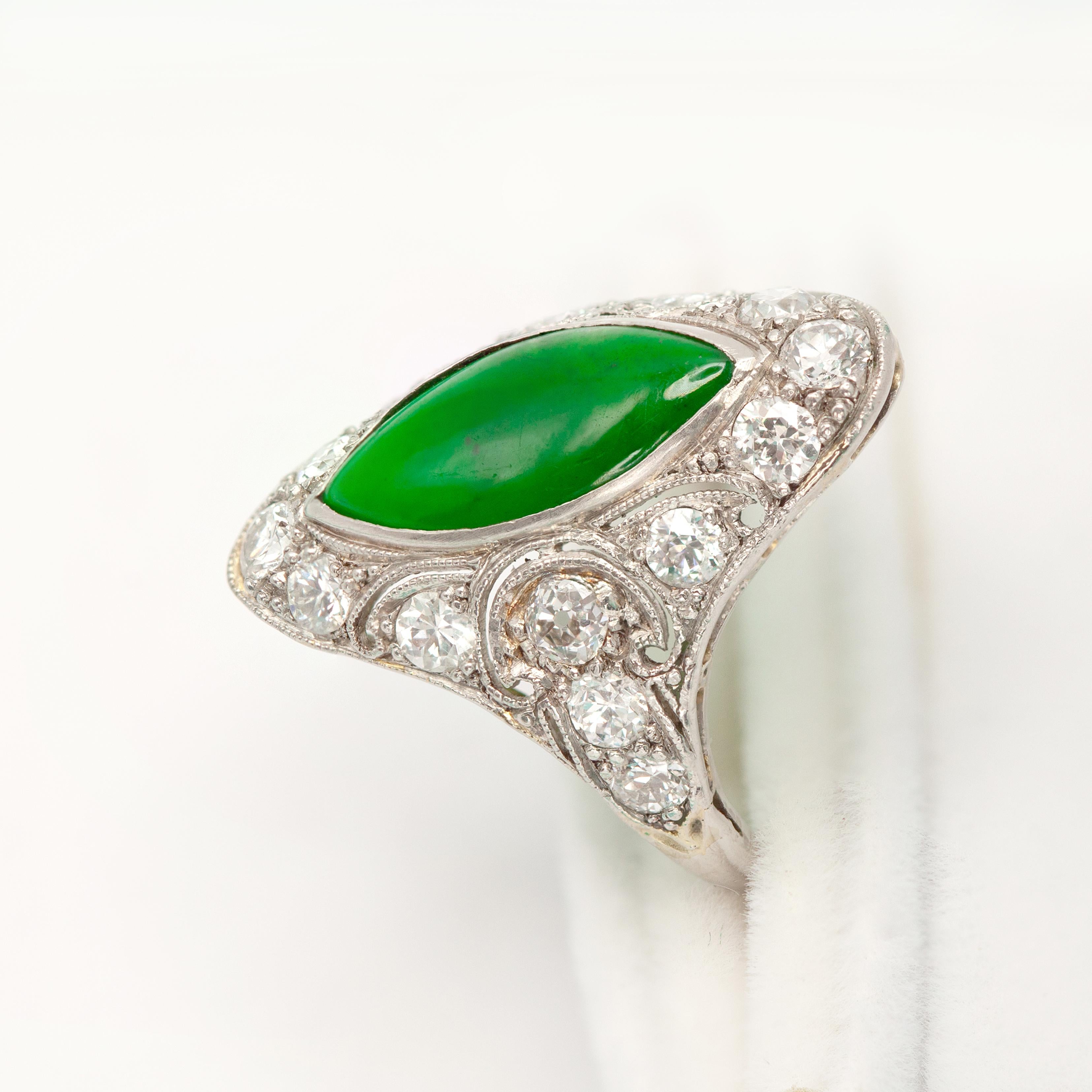 Art Deco Platinum Jade and Diamond Ring, circa 1920s For Sale 5
