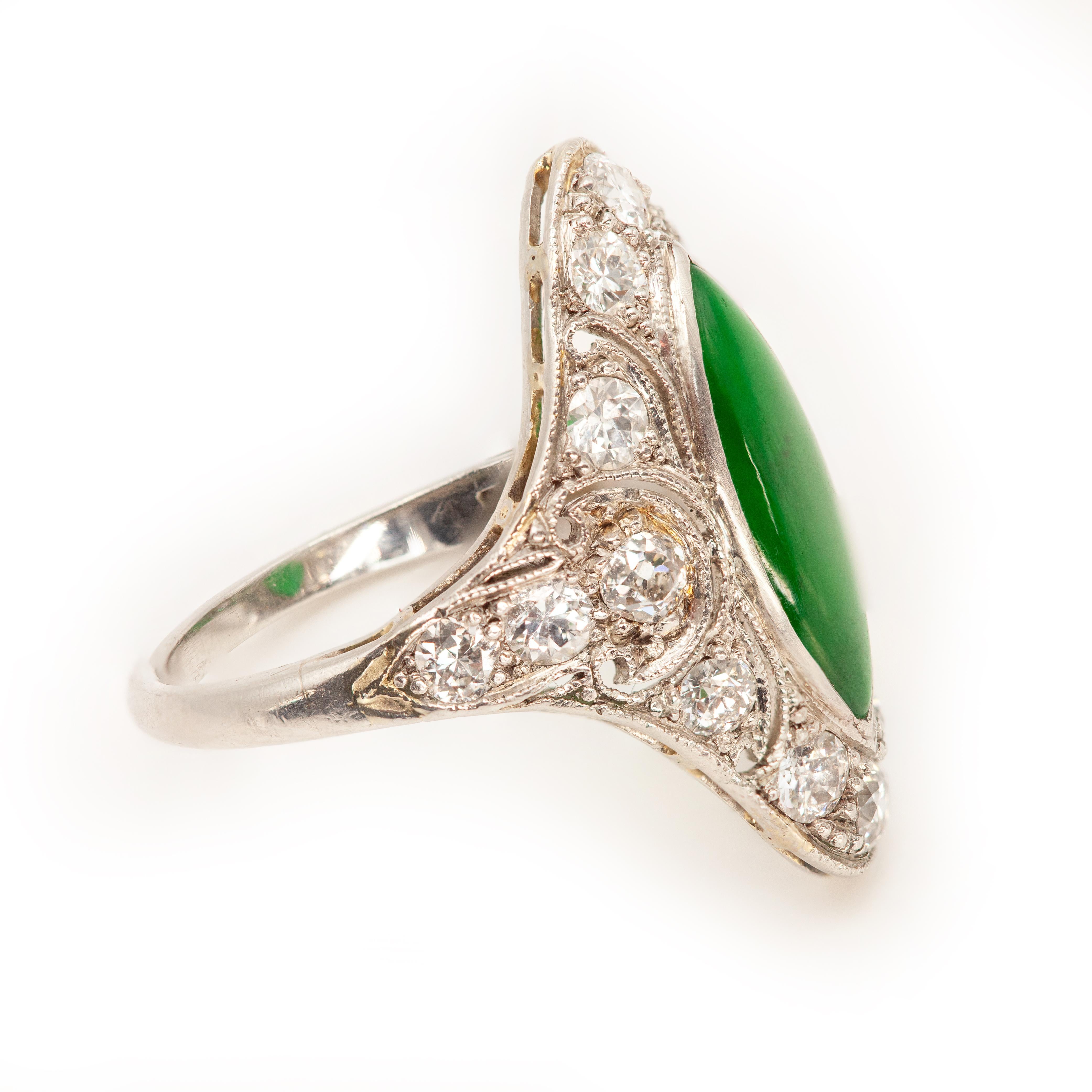 Art Deco Platinum Jade and Diamond Ring, circa 1920s For Sale 4