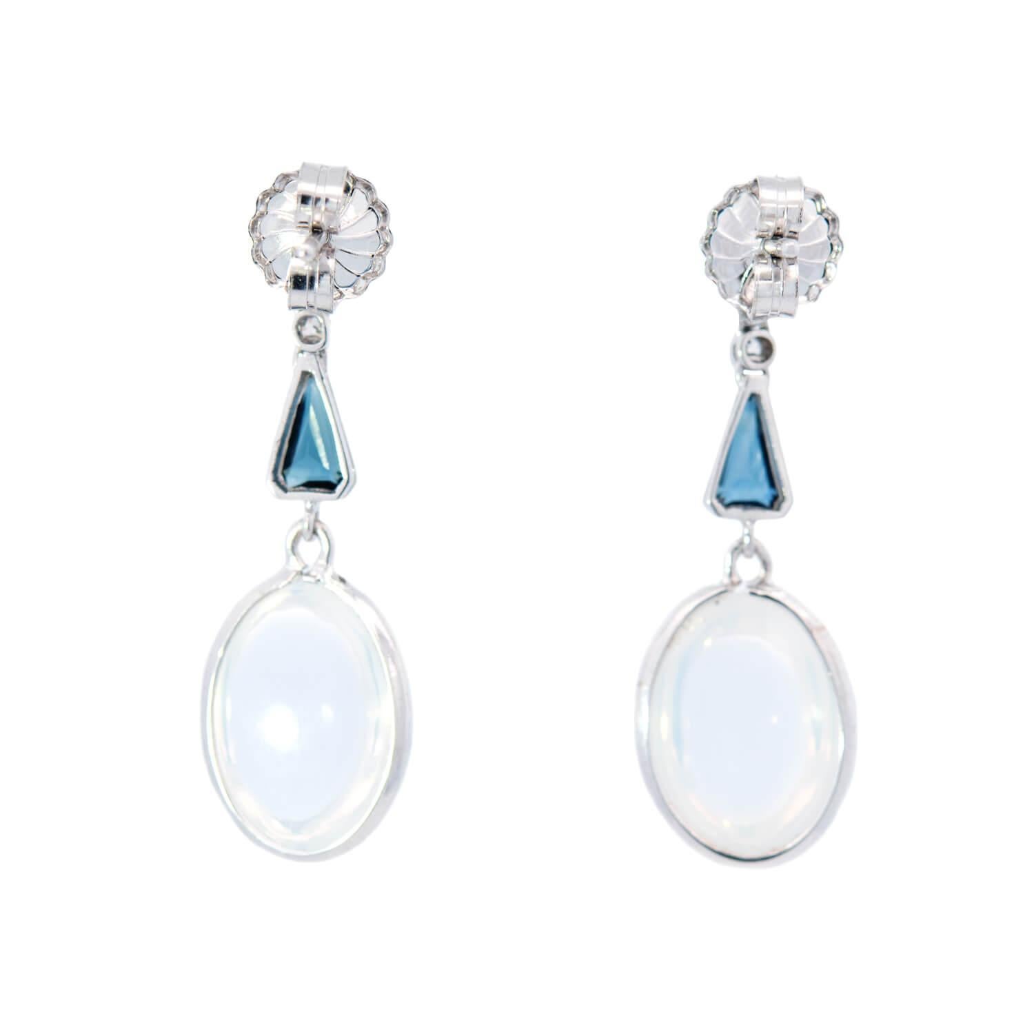 Round Cut Art Deco Platinum Moonstone Sapphire Diamond Earring For Sale
