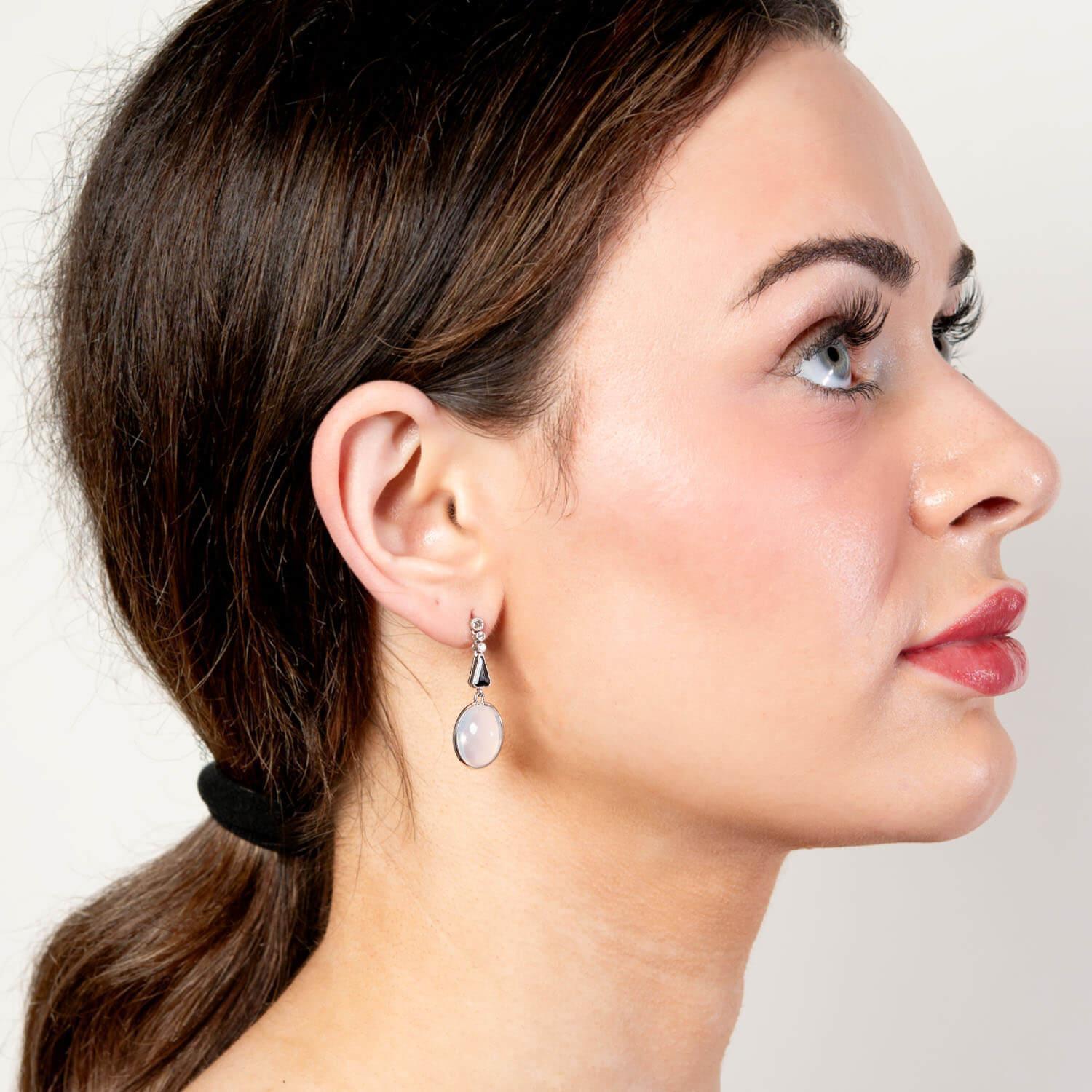 Art Deco Platinum Moonstone Sapphire Diamond Earring In Good Condition For Sale In Narberth, PA