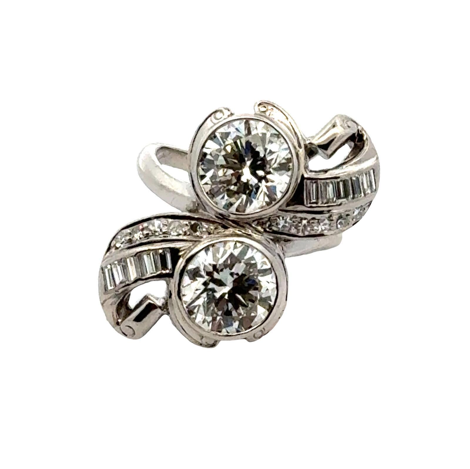 Women's Art Deco Platinum Mounting Lab Grown Diamond Vintage Ring For Sale