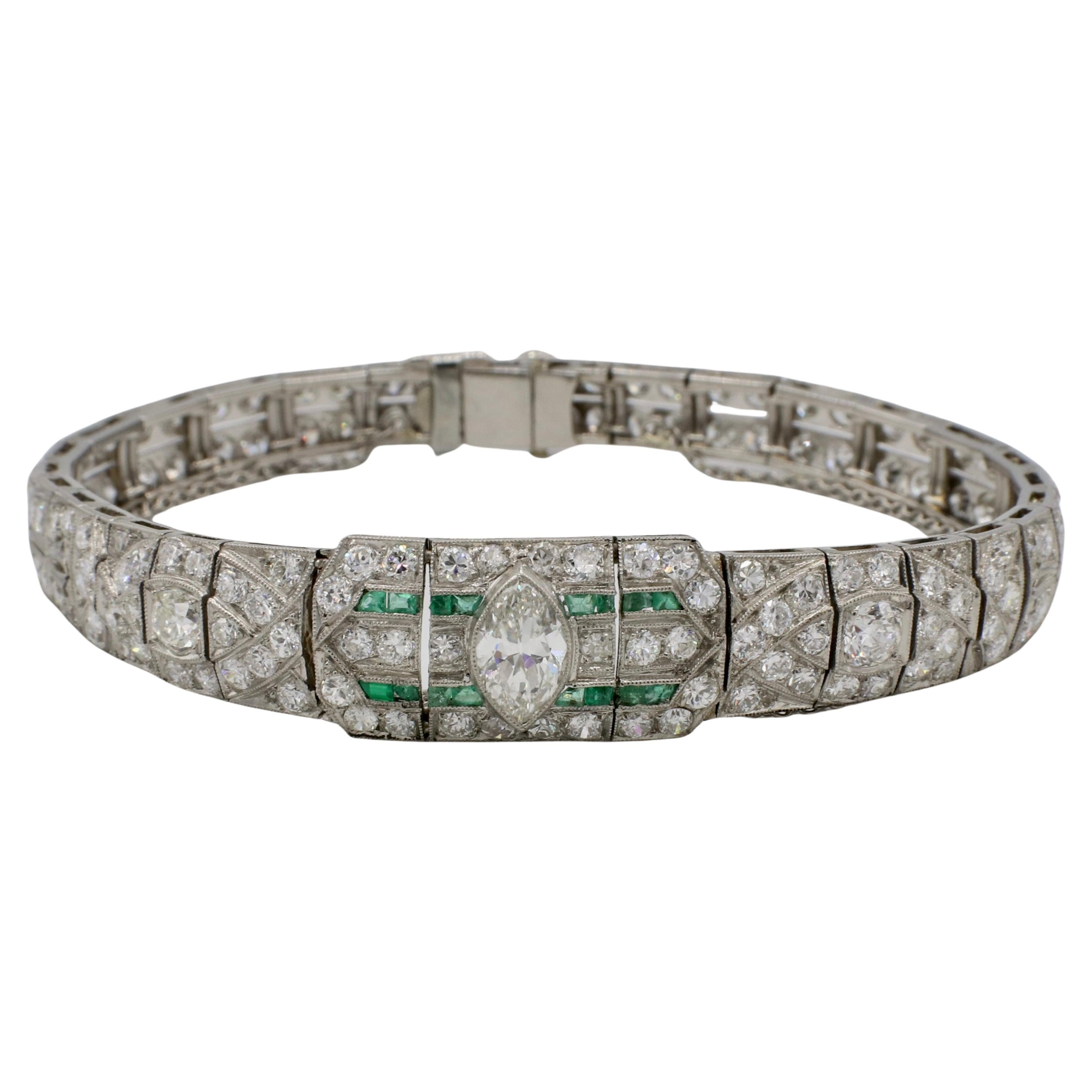 Art Deco Platinum Natural 8.55 Carat Diamond & Green Emerald Belly Bracelet