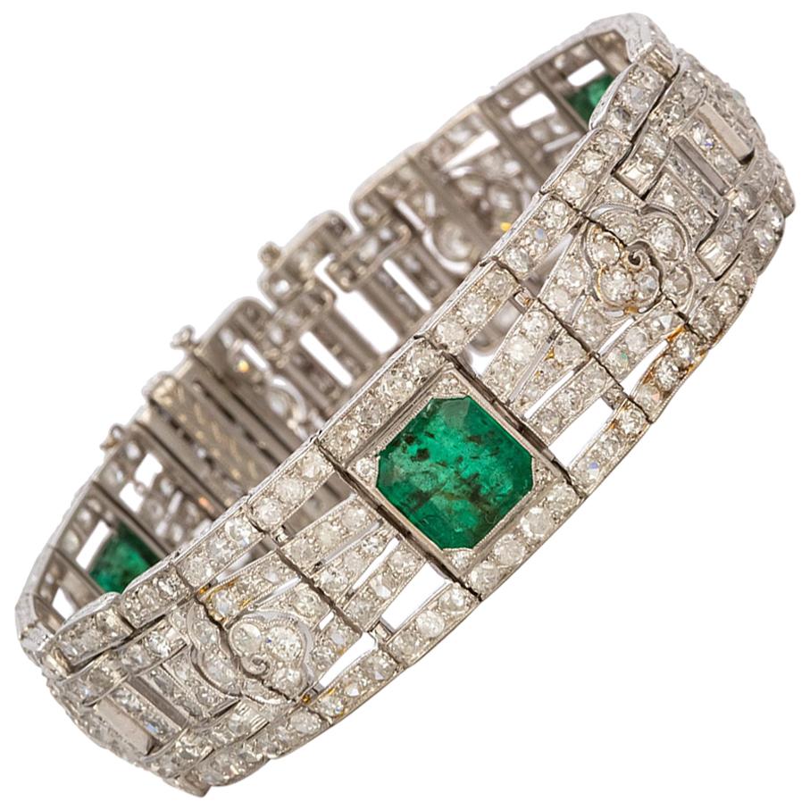 Art Deco Platinum Natural Emerald and Diamond Bracelet
