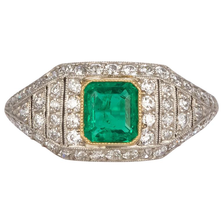 Art Deco Platinum Natural Emerald and Diamond Ring