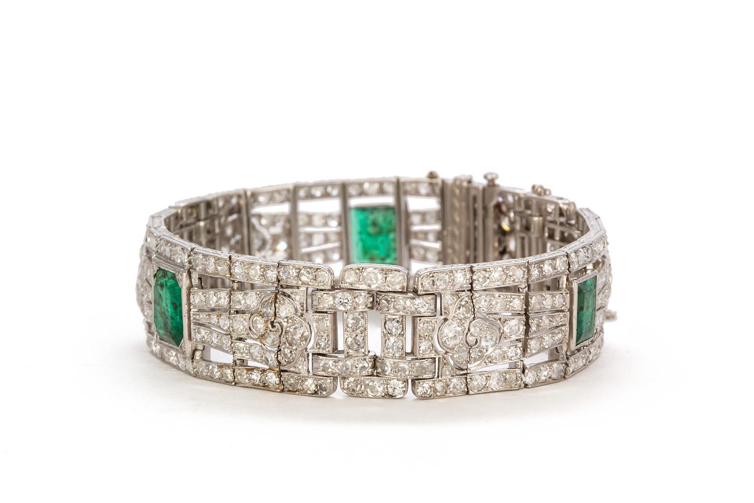 Round Cut Art Deco Platinum Natural Emerald and Diamond Bracelet