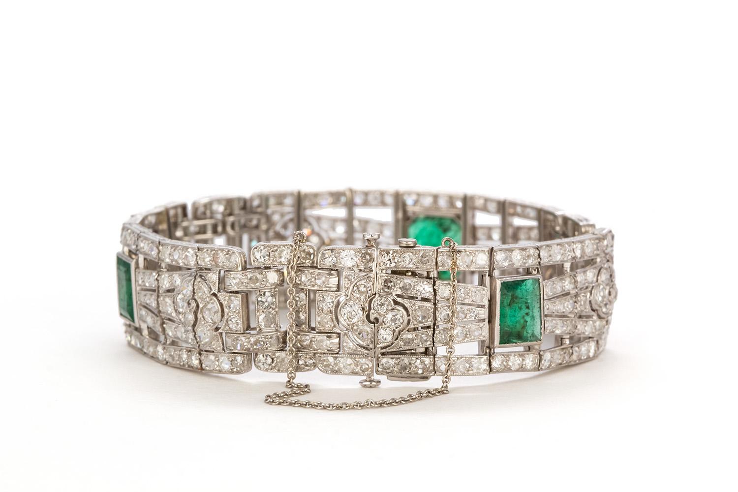 Art Deco Platinum Natural Emerald and Diamond Bracelet In Good Condition In Tustin, CA