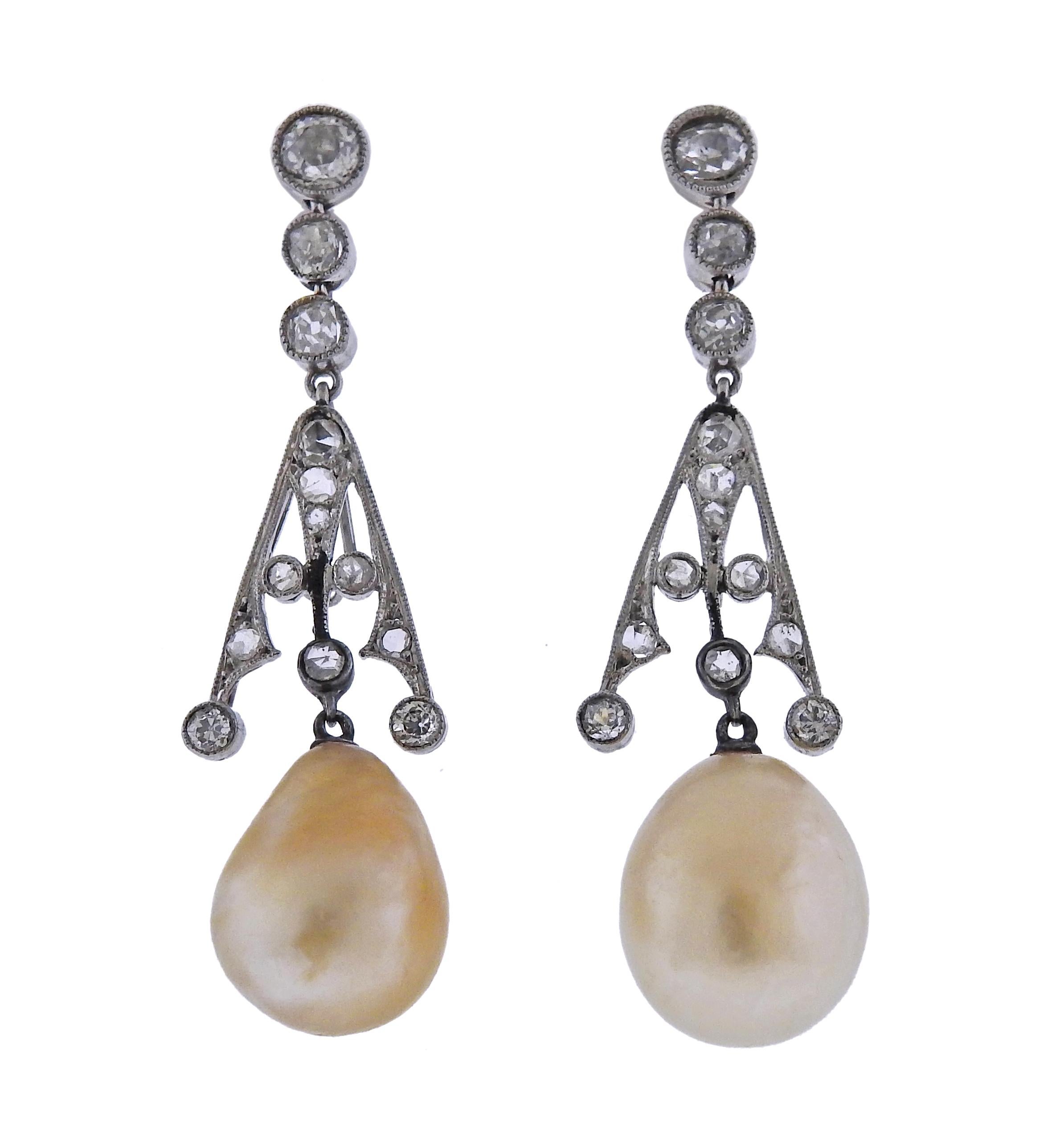 Art Deco Platinum Natural Pearl Diamond Earrings In Excellent Condition For Sale In New York, NY