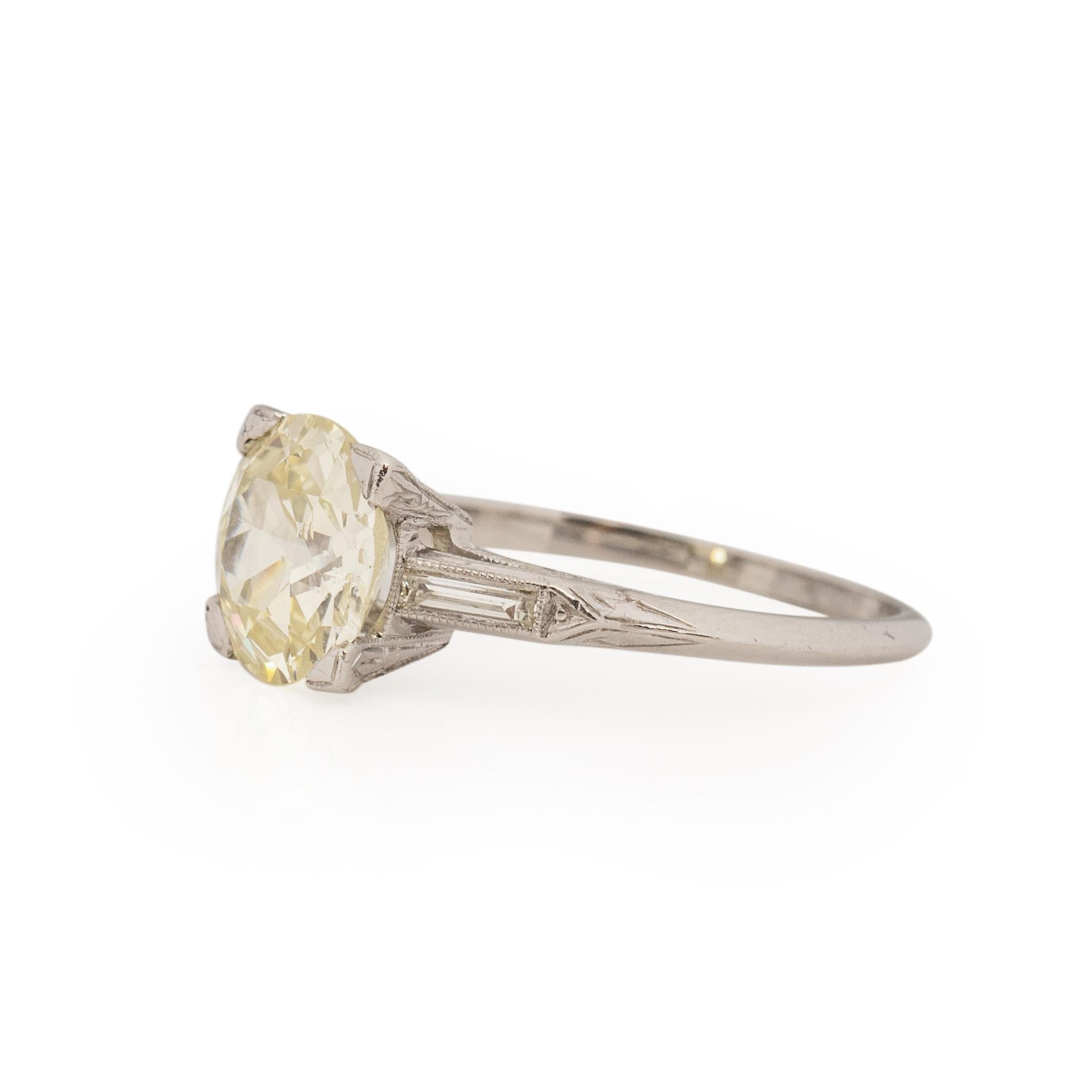 Art Deco Platinum Old European Cut 2.52Ct Vintage Solitaire Engagement Ring  In Good Condition In Addison, TX