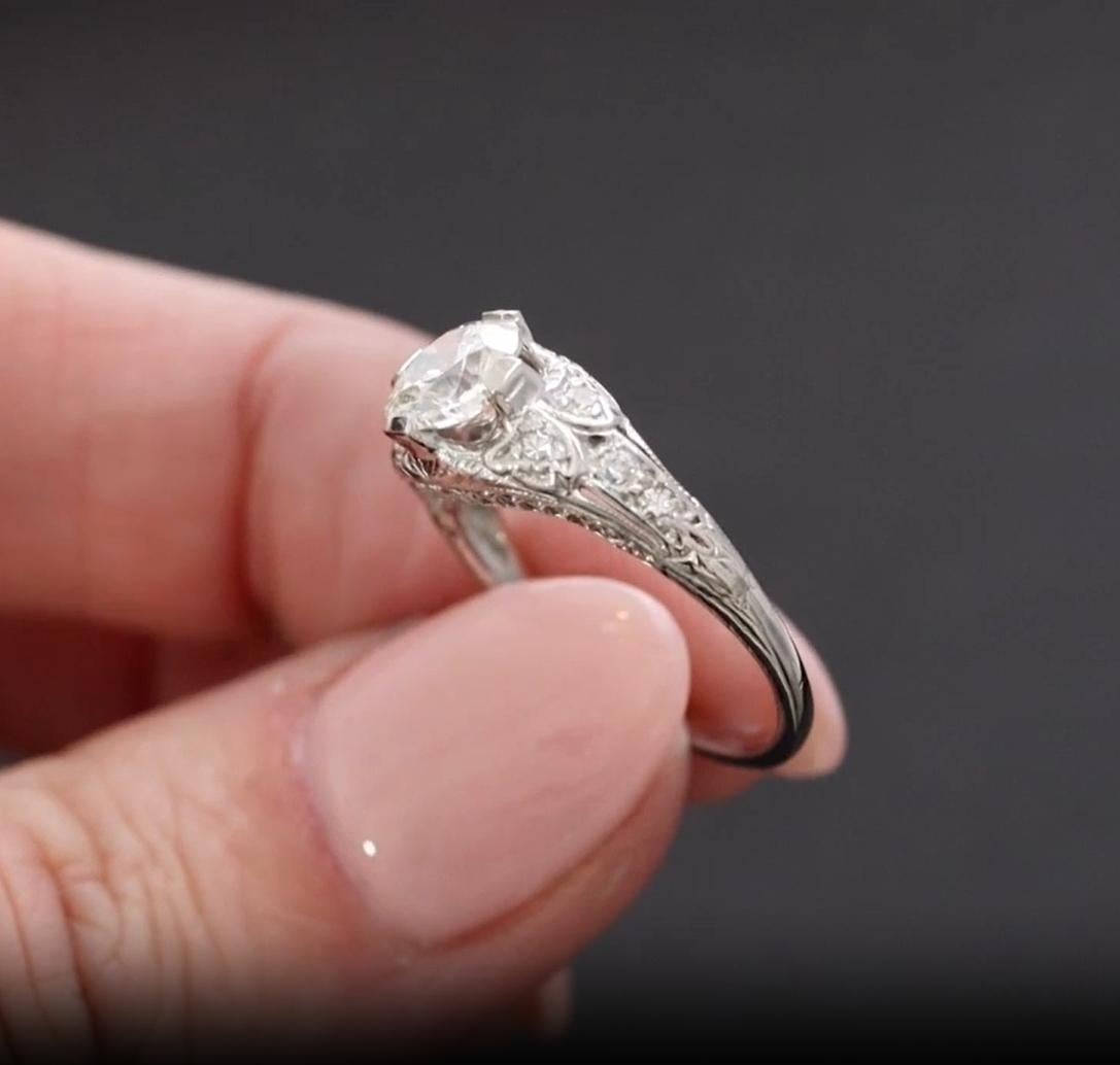 Art Deco Platinum Old European Cut Diamond Engagement Ring, Circa 1920s Corte europeo antiguo en venta