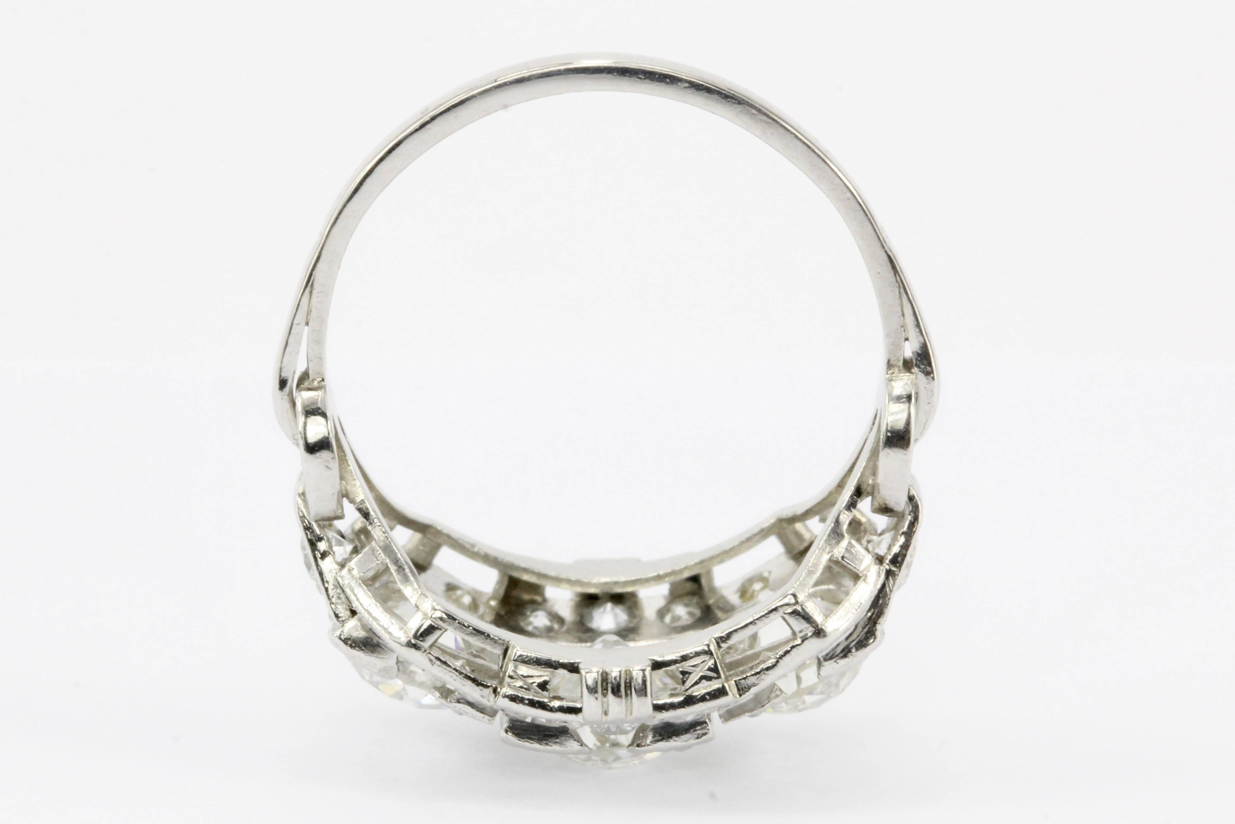 Art Deco Platinum Old European Cut Diamond Three-Stone Cluster Ring, circa 1920s 1