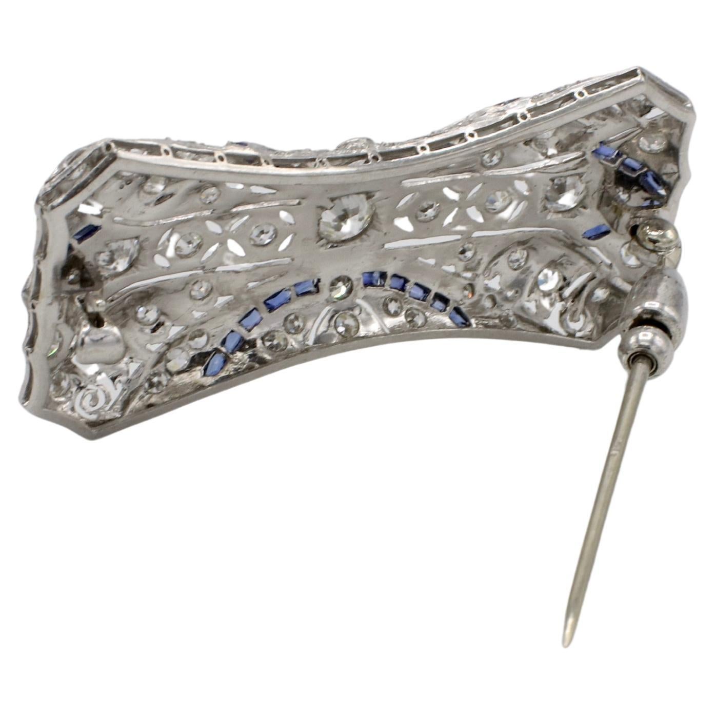 Women's or Men's Art Deco Platinum Old European Cut Natural Diamond & Sapphire Brooch Pin