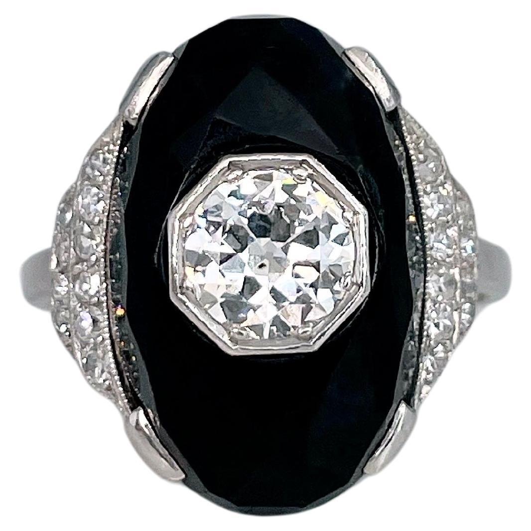Art Deco 900 Platinum 0.84 Carat Diamond Onyx Oval Cocktail Ring