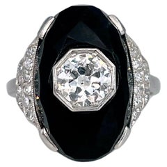 Antique Art Deco 900 Platinum 0.84 Carat Diamond Onyx Oval Cocktail Ring