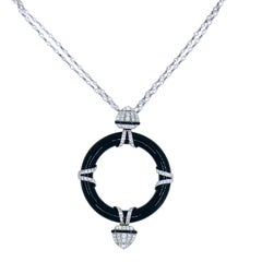Pendentif Art déco en platine et onyx sur chaîne en or moderne avec diamants