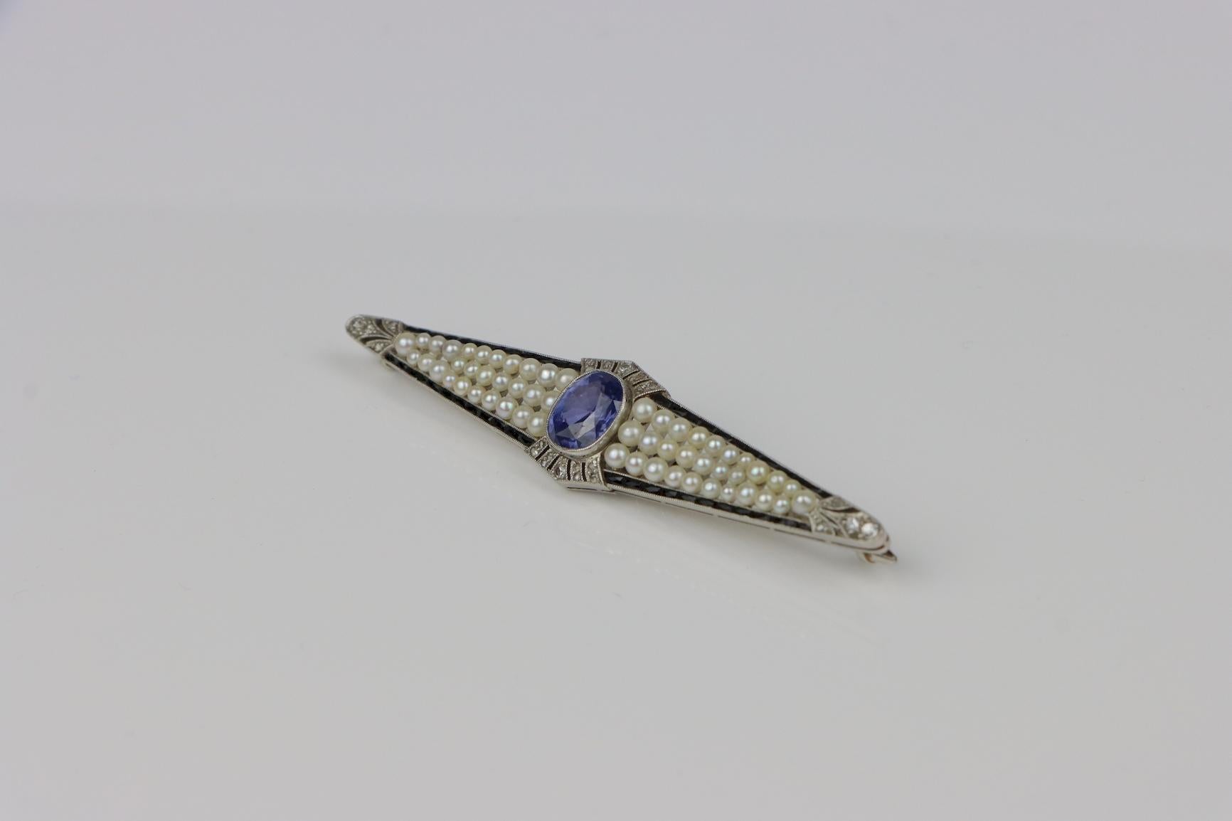 Art Deco Platinum Pearl & Ceylon Unheated Sapphire Brooch Pin AGL Certified In Good Condition For Sale In Flushing, NY