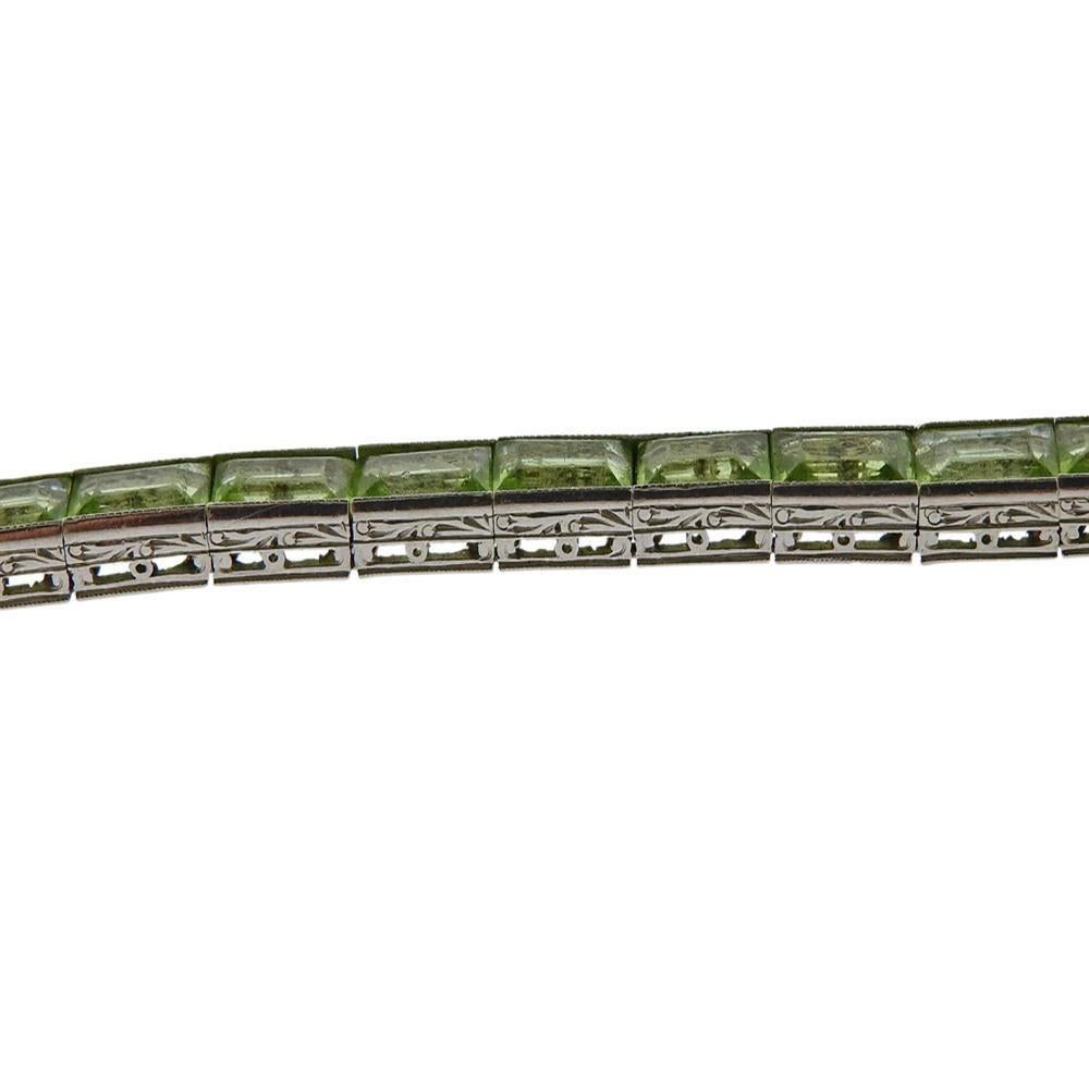 Art Deco Platin Peridot Line Armband im Zustand „Hervorragend“ im Angebot in New York, NY