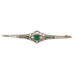 Art Déco Platino Princesa Esmeraldas Diamantes Broche, 1920