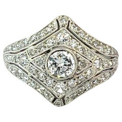 Anello Art Deco in platino con diamante centrale da 0,38 carati e accenti di diamante