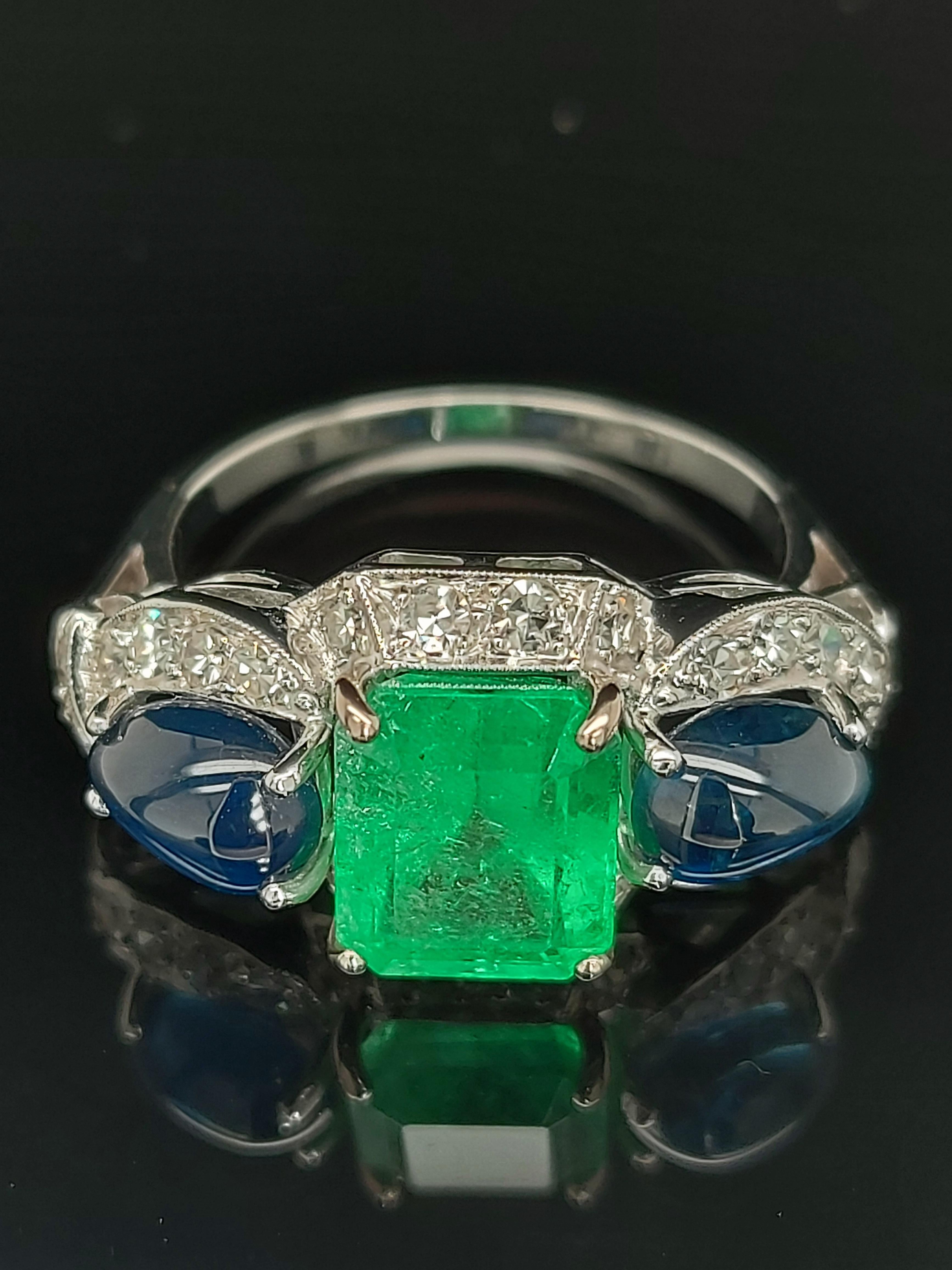 Art Deco Platinum Ring with 2.60ct Colombian Emerald, 2.5ct Sapphire, Diamonds For Sale 6