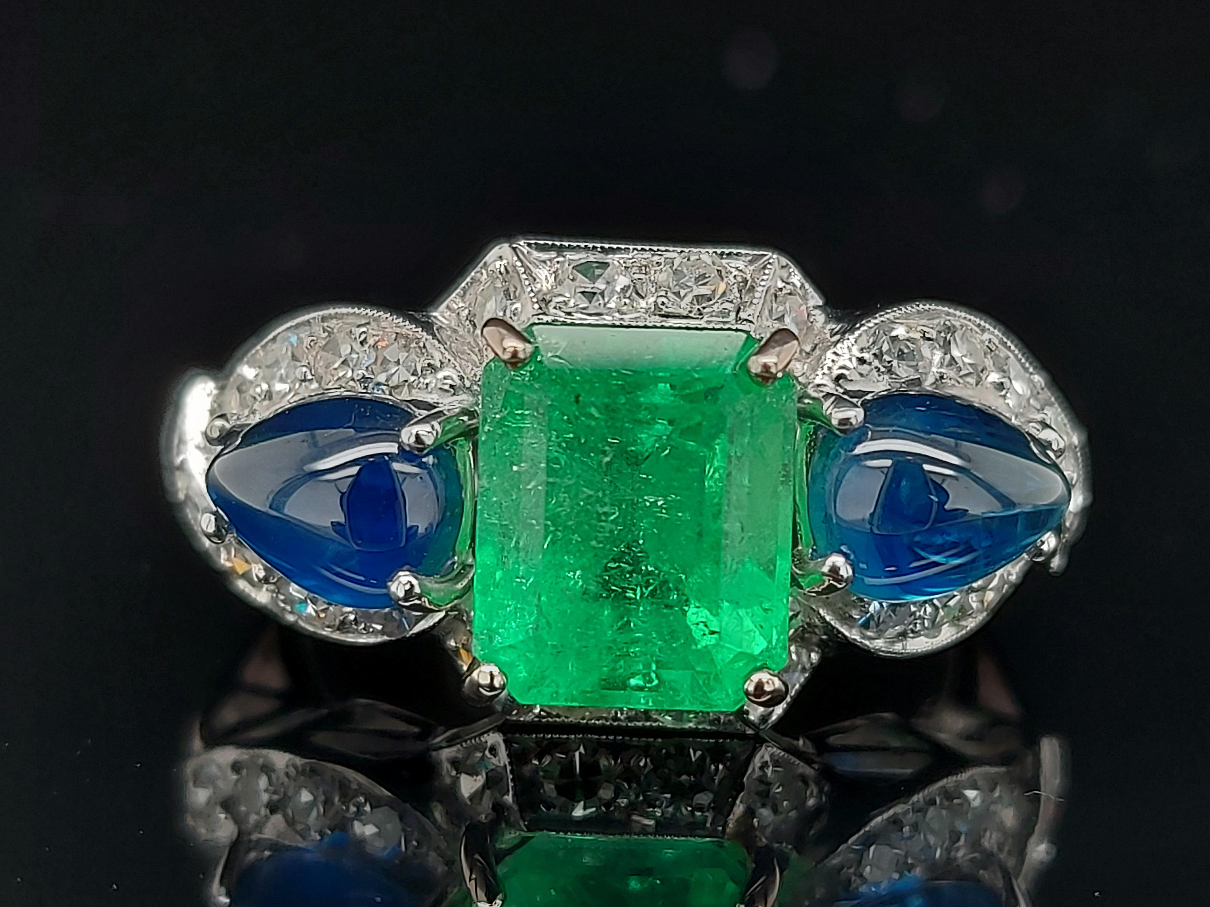 Art Deco Platinum Ring with 2.60ct Colombian Emerald, 2.5ct Sapphire, Diamonds For Sale 8
