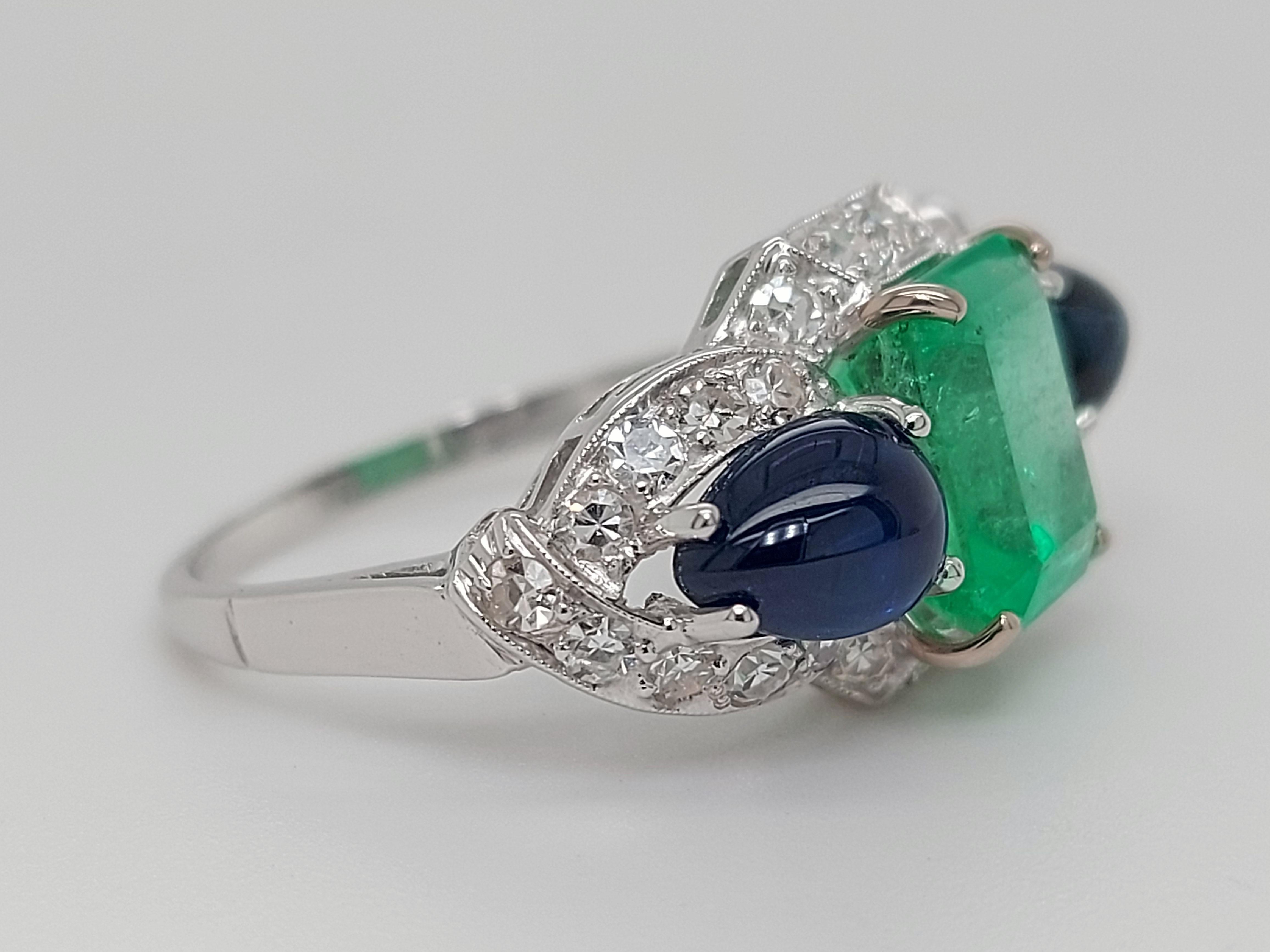 Women's or Men's Art Deco Platinum Ring with 2.60ct Colombian Emerald, 2.5ct Sapphire, Diamonds For Sale